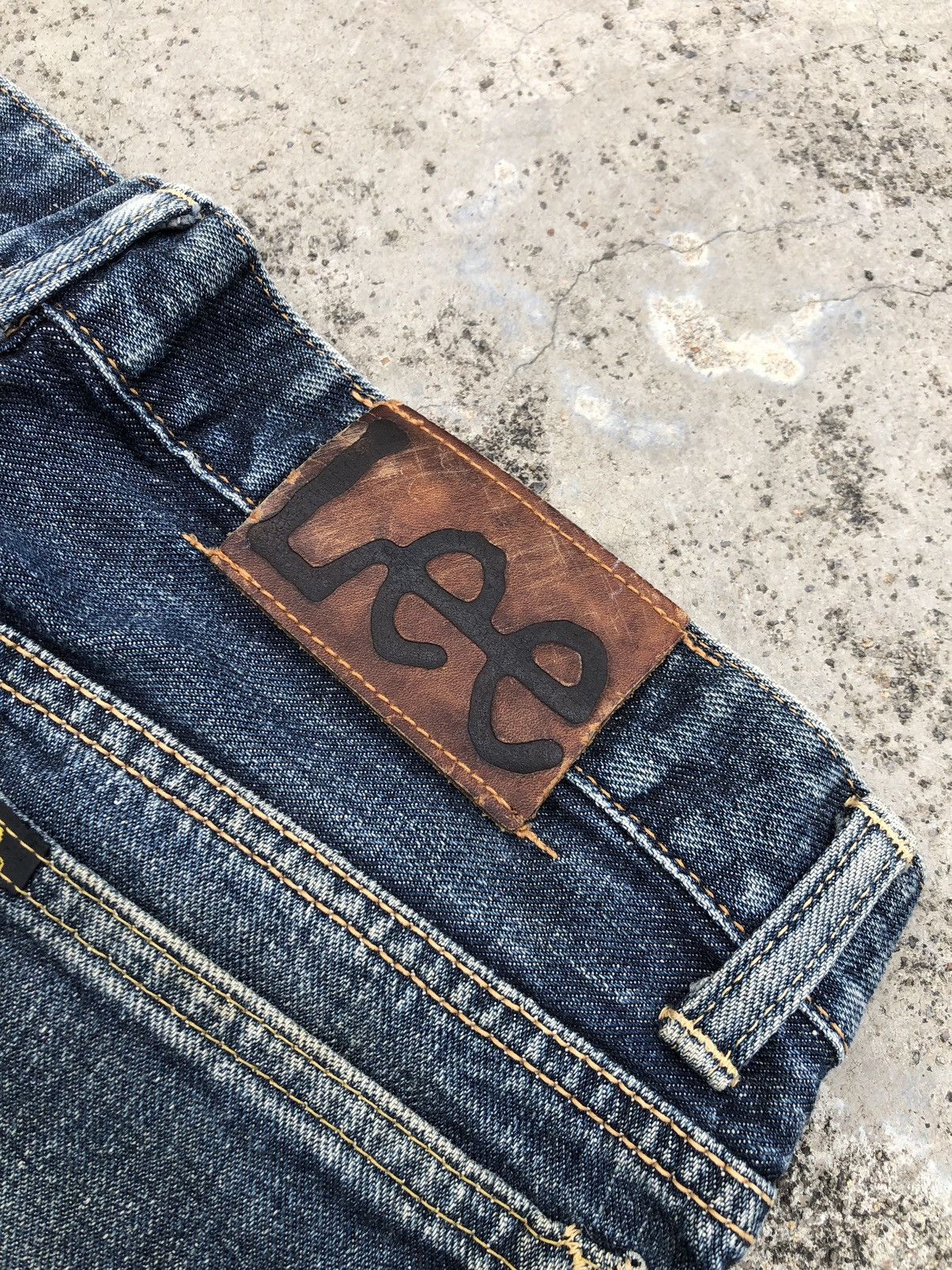 Lee × Vintage RUSTY BLUE VINTAGE LEE DENIM Size US 30 / EU 46 - 9 Thumbnail