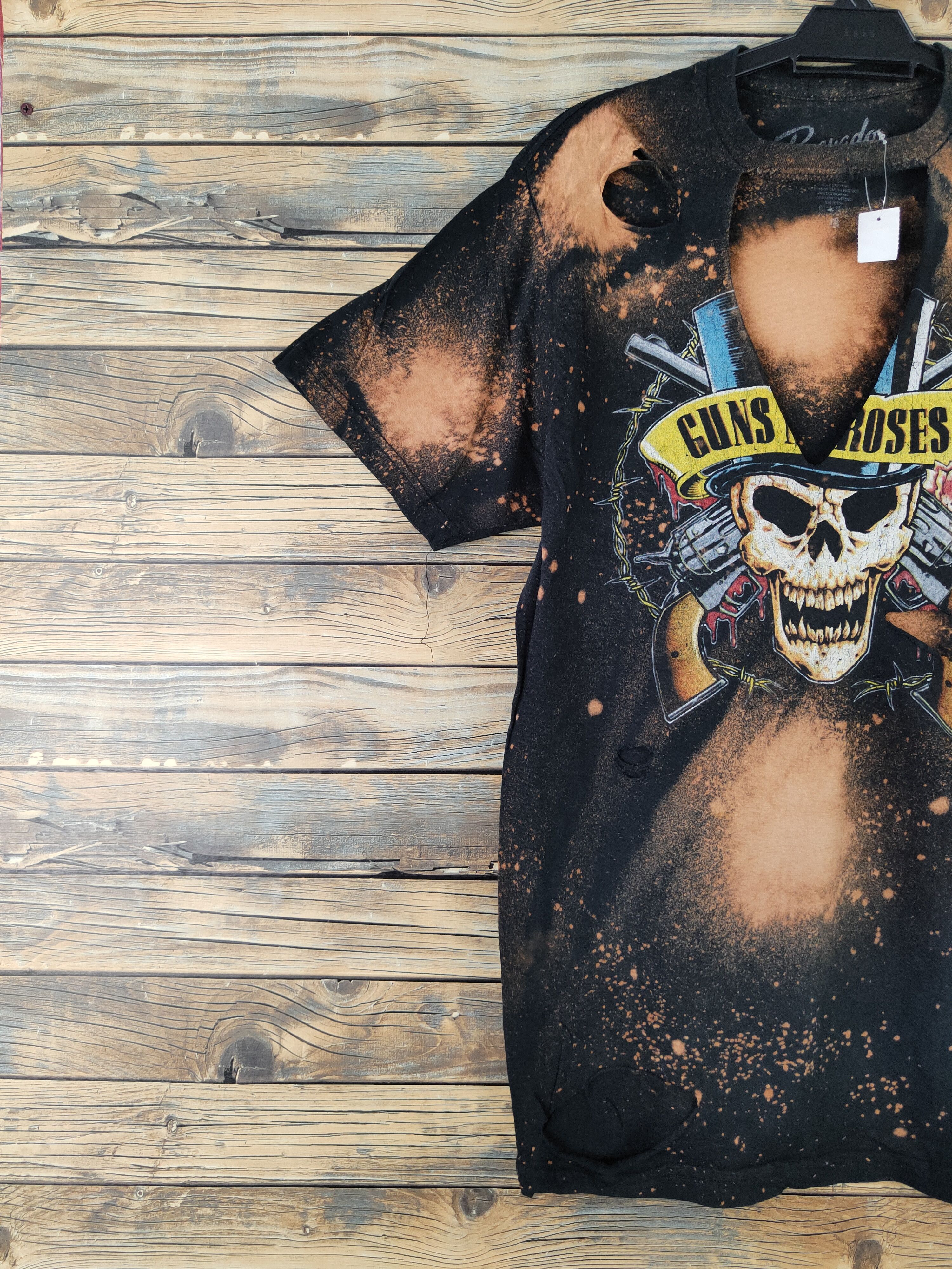 Band Tees × Guns N' Roses DL Guns & Roses acid wash Black Ripped Short Sleeve Tee #995 Size US M / EU 48-50 / 2 - 4 Thumbnail
