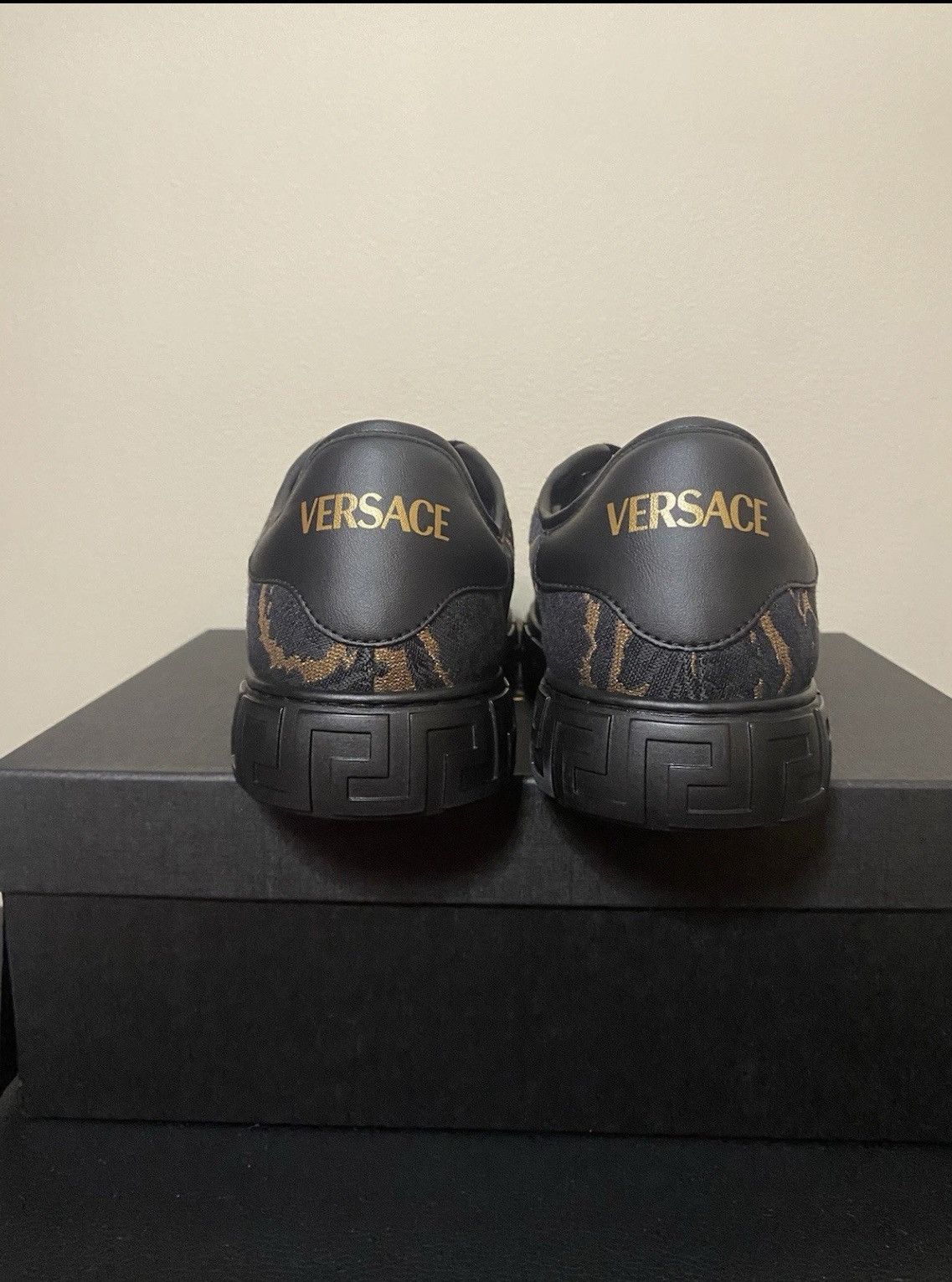 Versace Versace baroque greca sneakers Size US 8 / EU 41 - 3 Thumbnail
