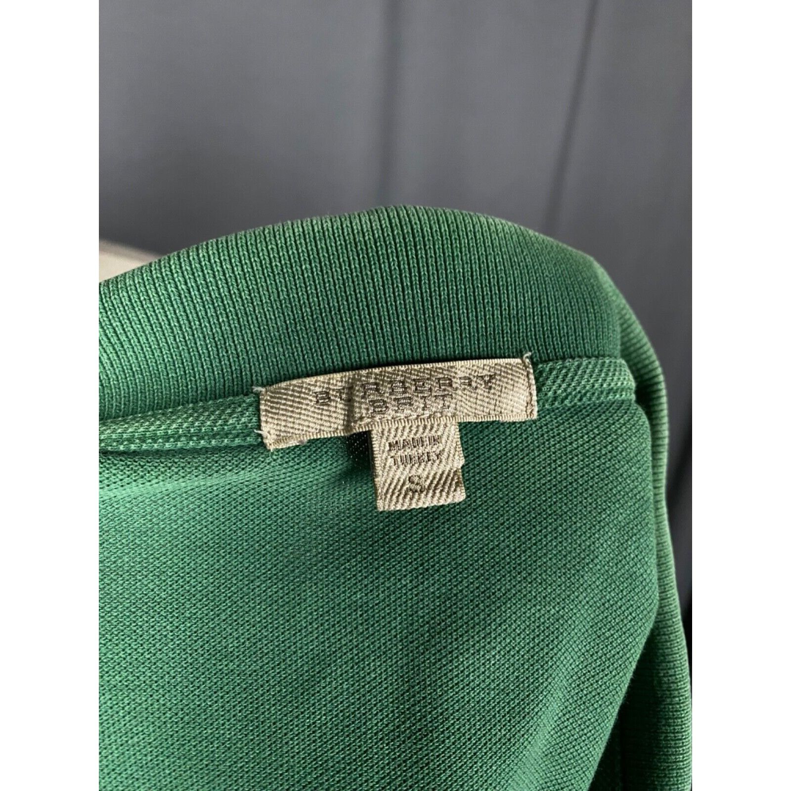 Burberry Burberry Small Logo Nova Check Men's Distressed Green Polo T Size US S / EU 44-46 / 1 - 10 Thumbnail