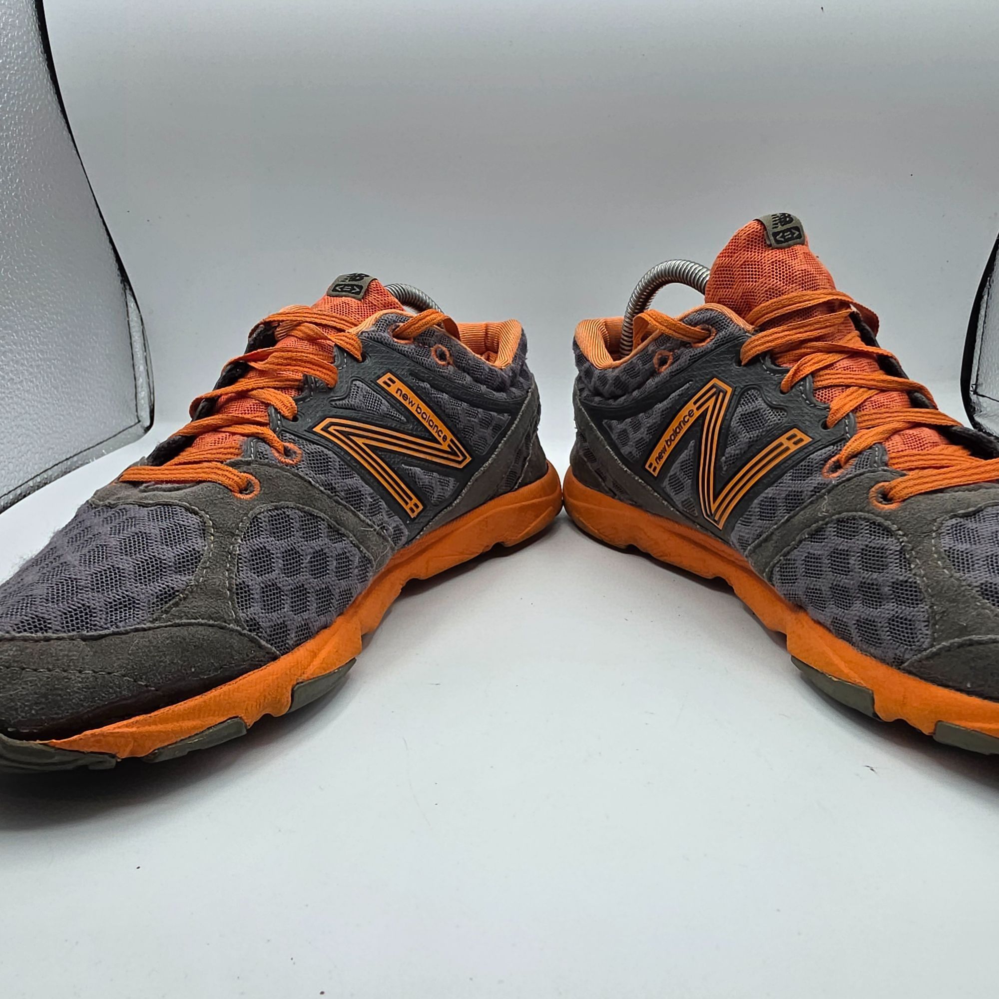 New Balance New Balance 730 Mens Size 8.5 Gray Orange Athletic Running S Size US 8.5 / EU 41-42 - 2 Thumbnail