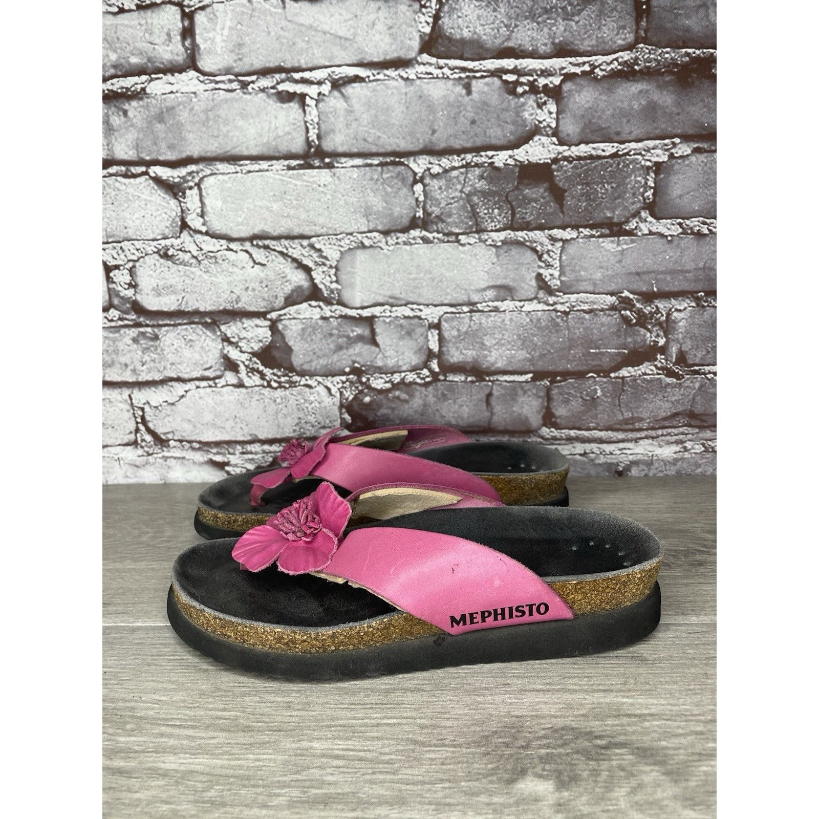 Mephisto Mephisto Violette Pink Leather Rose Flower Thong Cork Sandal Size US 6.5 / IT 36.5 - 20 Thumbnail