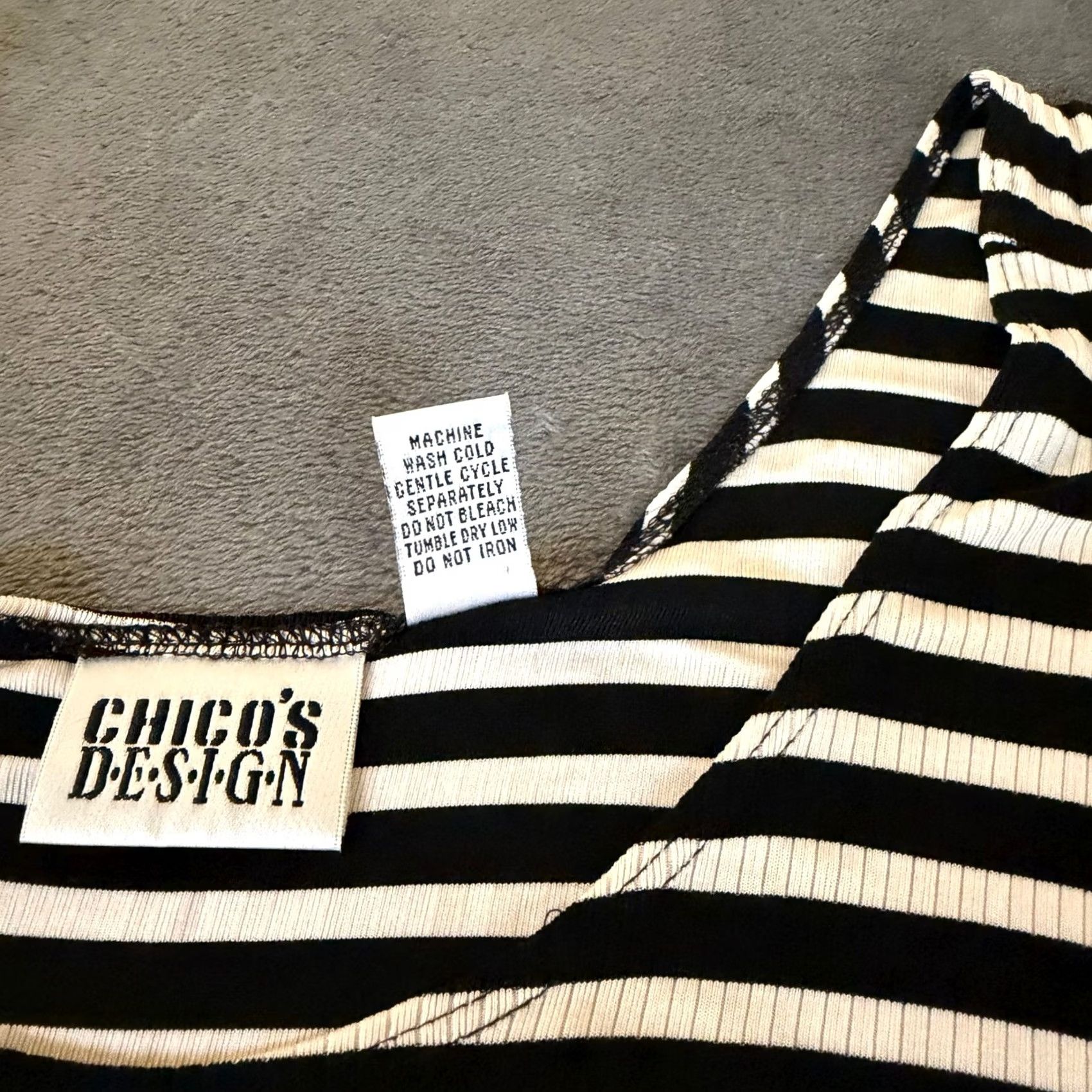 Vintage Chico's Design Striped Ribbed Dress Sleeveless Black White Stretch Womens Size 1 Size XS / US 0-2 / IT 36-38 - 4 Thumbnail