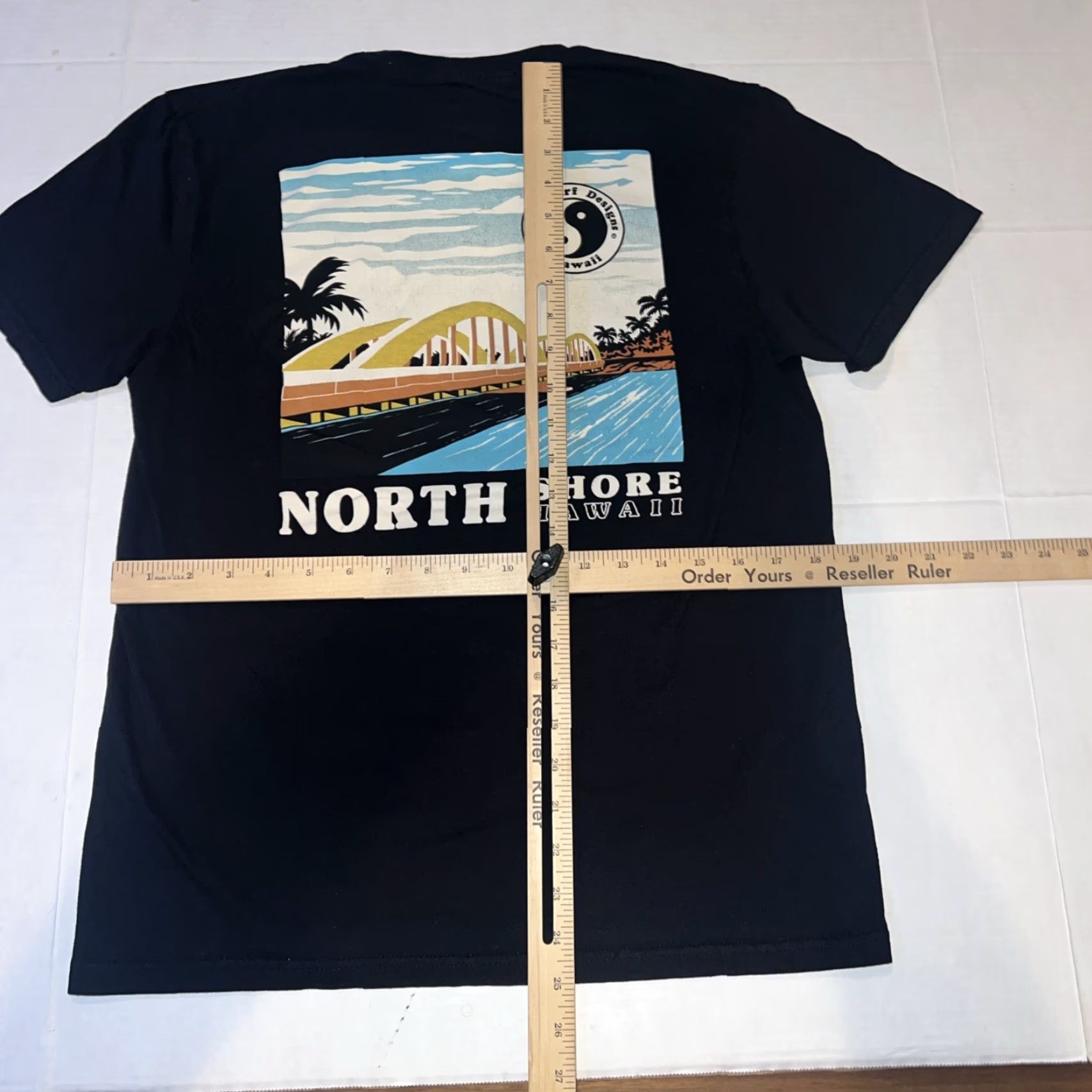 4SDESIGNS T&C Surf Designs North Shore Hawaii Bridges Ying Yang Logo Shirt Mens M Black Short Sleeve Graphic Print Vintage No N/A Size US M / EU 48-50 / 2 - 7 Thumbnail