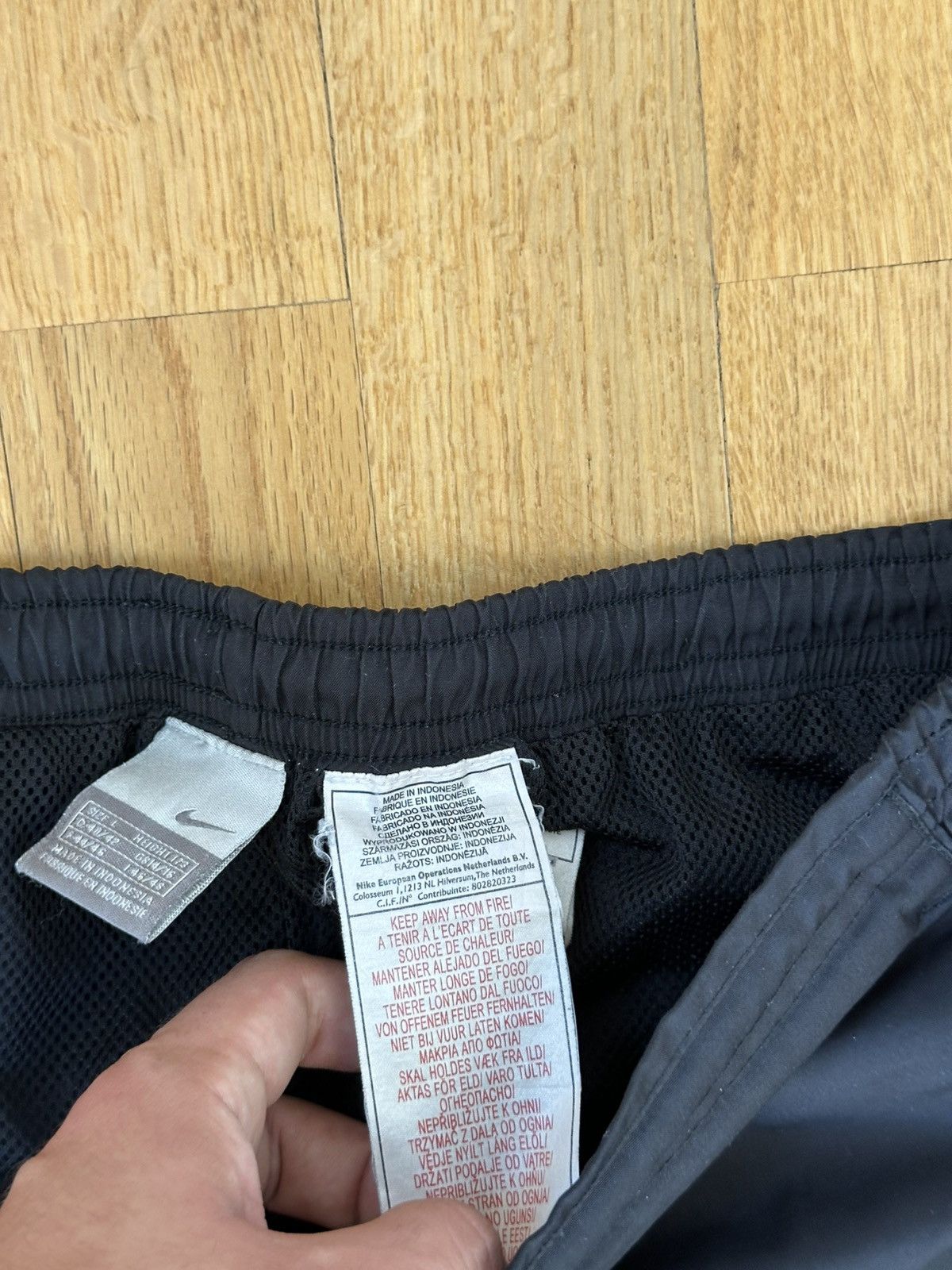 Nike Vintage Baggy Nike Pants Swoosh Logo Y2K Size US 34 / EU 50 - 21 Thumbnail