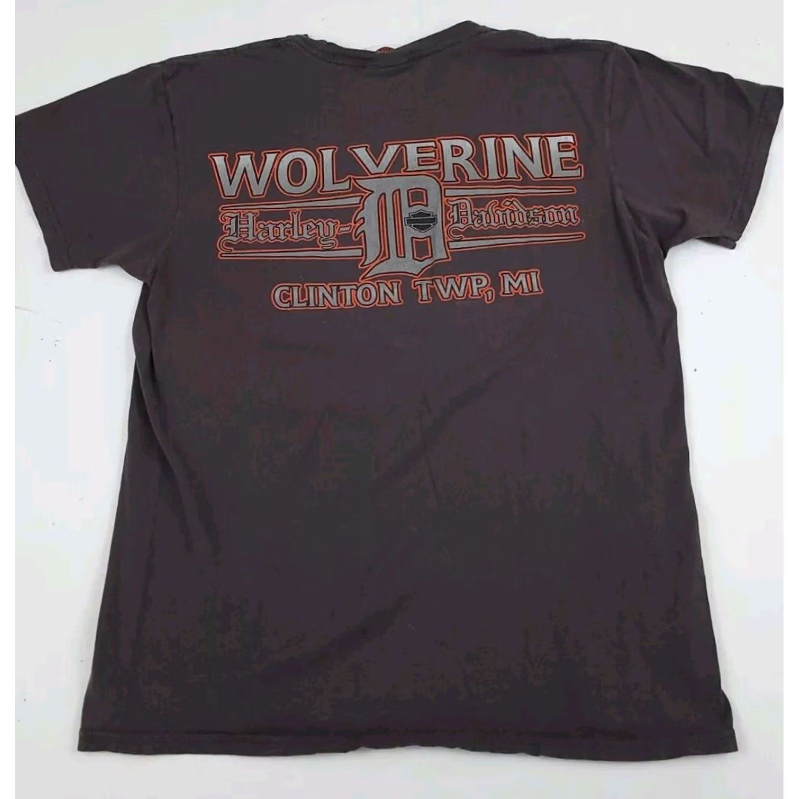 Harley Davidson VINTAGE Harley-Davidson Pocket T Shirt Wolverine Michigan Gray Mens Small Short Sleeve Crew Neck Bike Motorcycle 2017 Size US S / EU 44-46 / 1 - 2 Thumbnail
