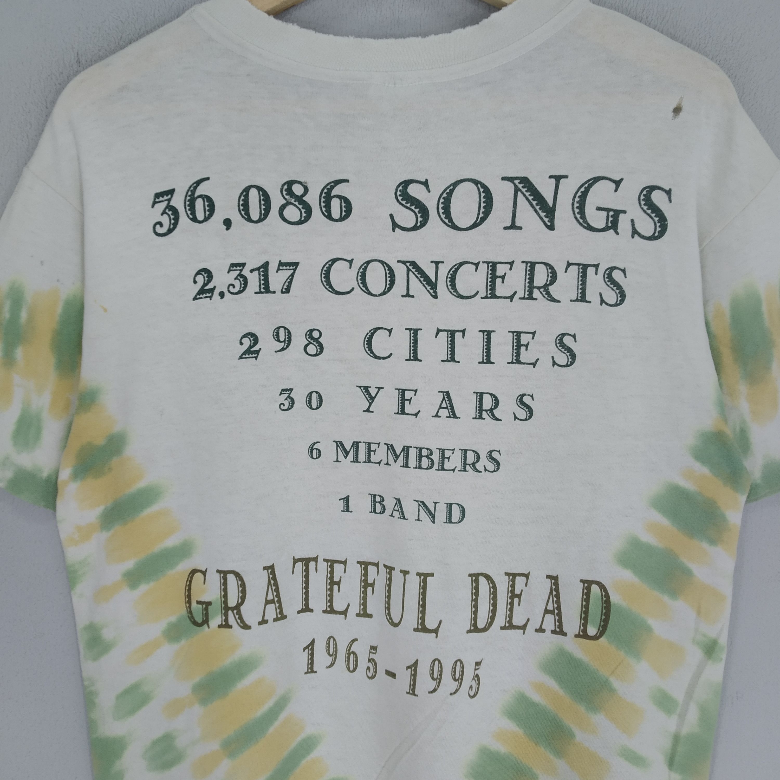 Grateful Dead Vintage 1990s Grateful Dead Band Rock Tye Dye Tour T-shirt Size US M / EU 48-50 / 2 - 8 Thumbnail