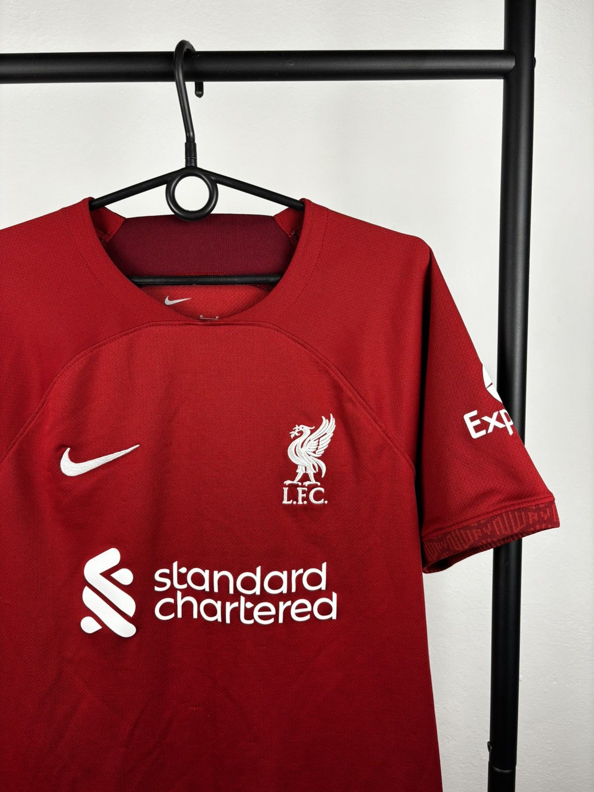 Nike Nike x Liverpool soccer jersey size M Size US M / EU 48-50 / 2 - 2 Thumbnail