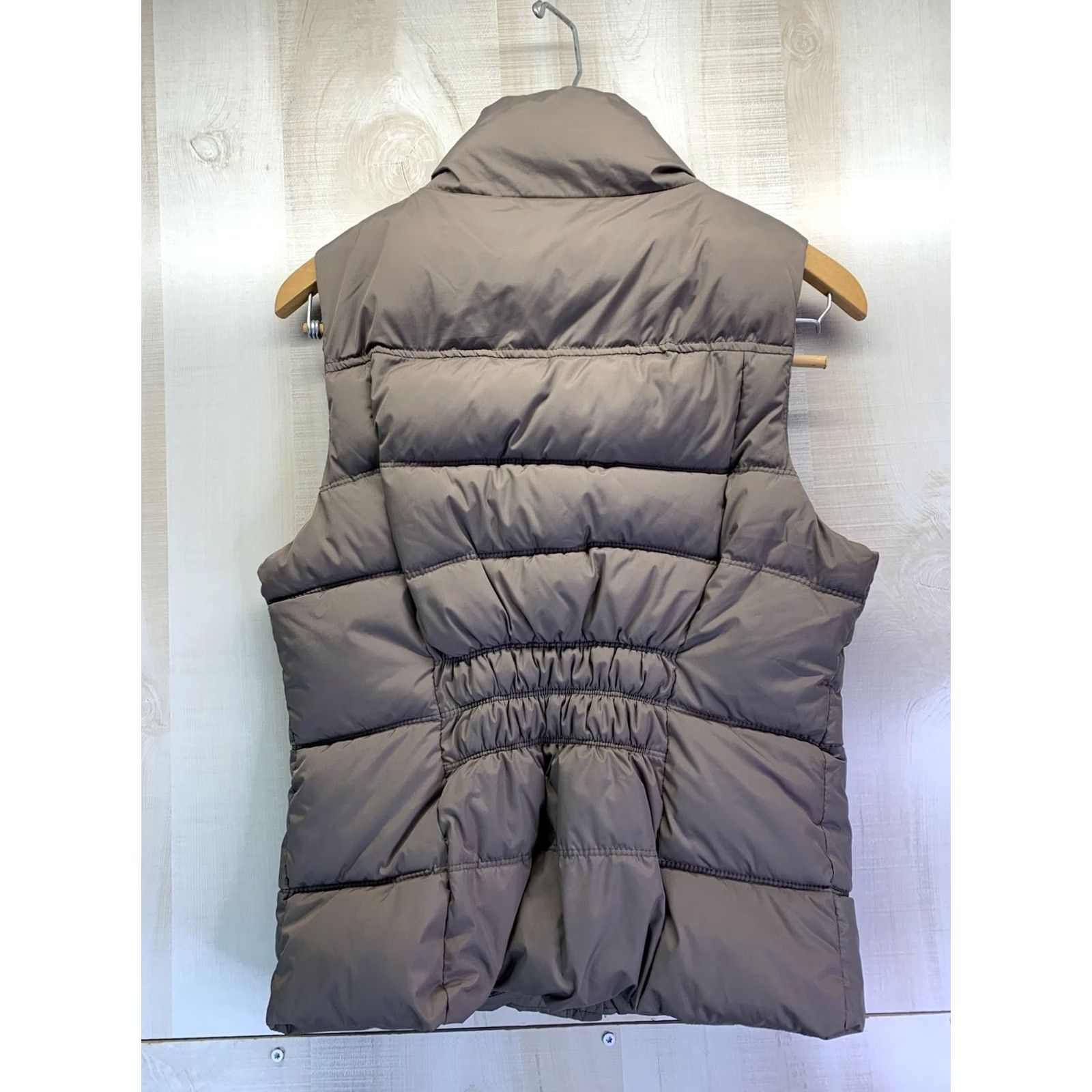 Gap VINTAGE Gap Women’s SZ M Brown Quilted Puffer Vest-4389 Size M / US 6-8 / IT 42-44 - 5 Thumbnail