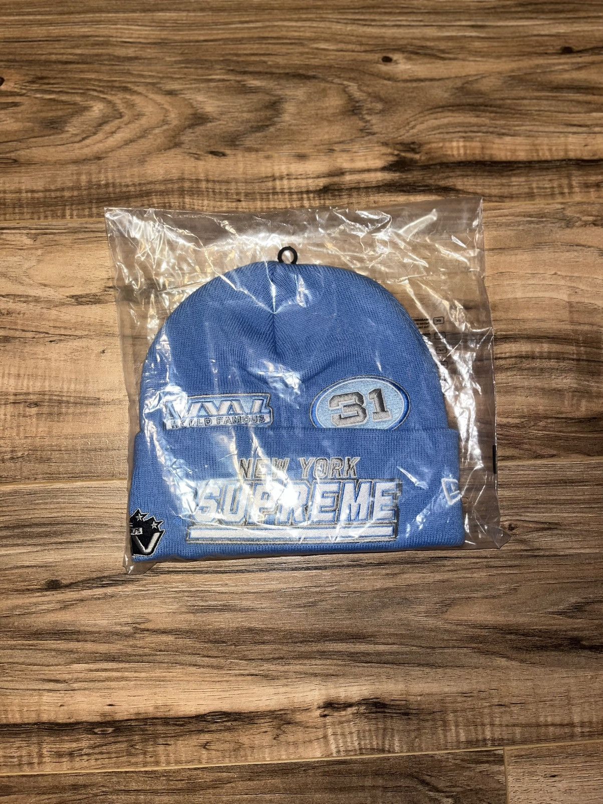 Supreme Supreme New Era Football Beanie Size ONE SIZE - 8 Thumbnail