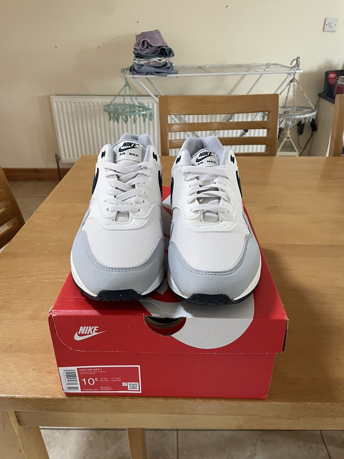 Nike Nike Air Max 1 Platinum Tint/Dark Obsidian Size US 10.5 / EU 43-44 - 2 Thumbnail