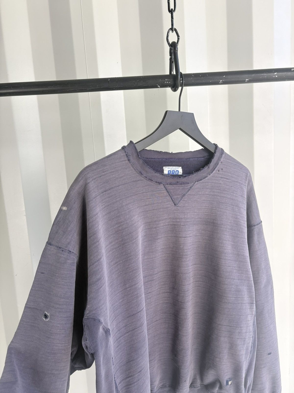 Vintage Vintage Thrashed Distressed Sun Faded Sweatshirt Grunge Boxy Size US XL / EU 56 / 4 - 3 Thumbnail
