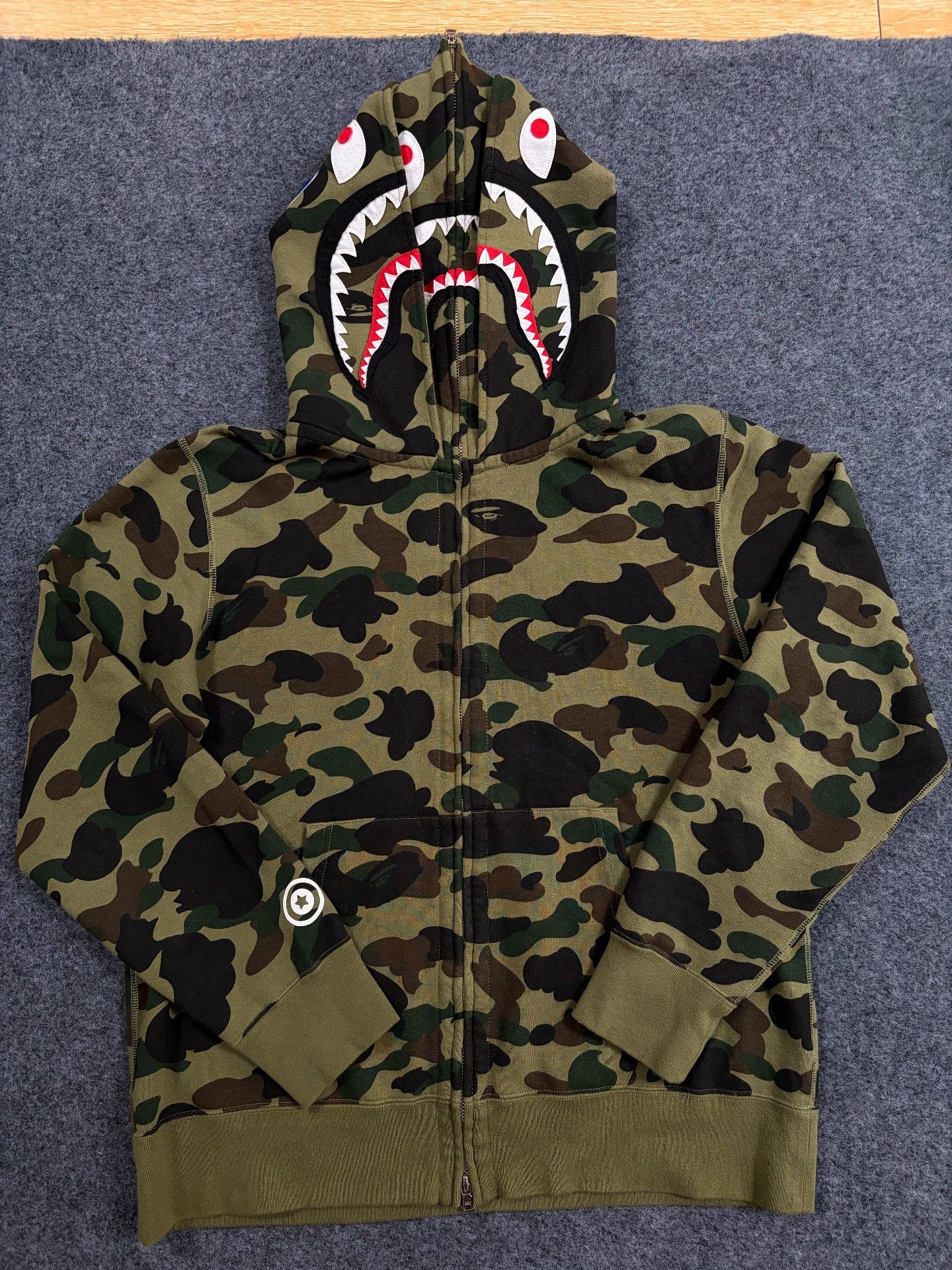 Bape Bape Multi Shark Sweatshirt Pullover Size US XL / EU 56 / 4 - 1 Thumbnail