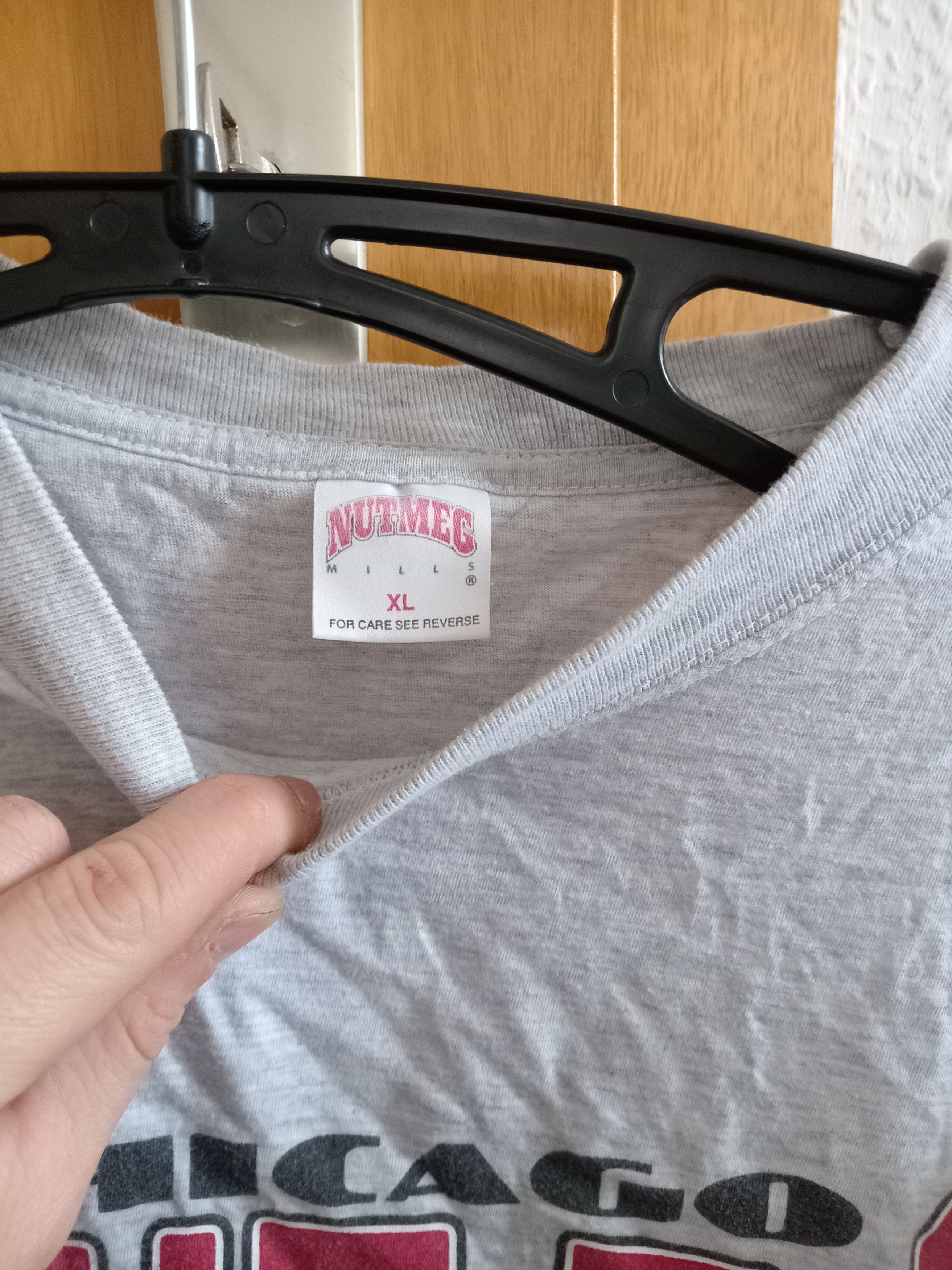 Nutmeg Nutmeg chicago bulls vintage Michael Jordan Size US M / EU 48-50 / 2 - 2 Thumbnail