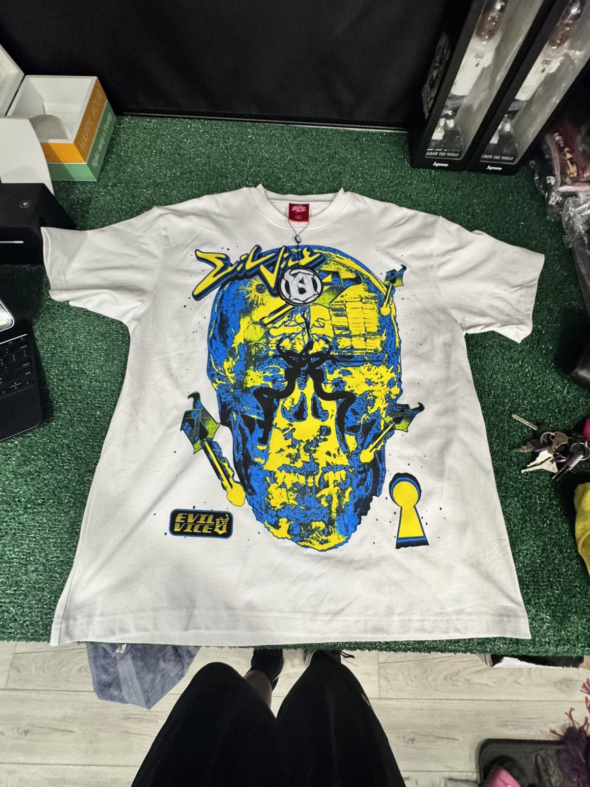 Other Evil vice T-Shirt Dual hit graphic Size US XL / EU 56 / 4 - 1 Thumbnail