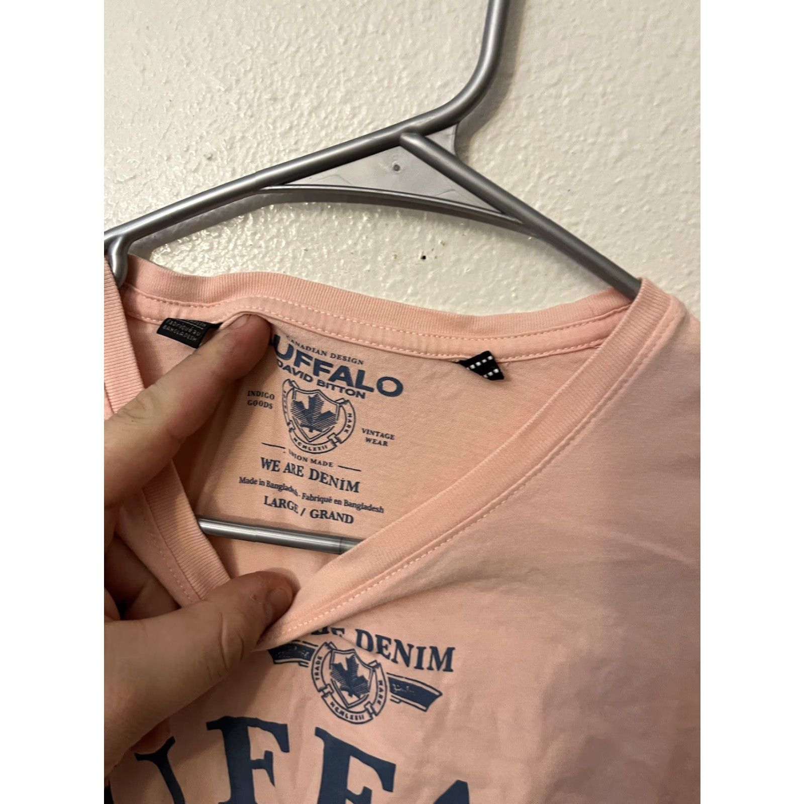 Buffalo David Bitton Buffalo by David Bitton T Shirt Pink Short Sleeve Mens Size Large Crew Neck Size US L / EU 52-54 / 3 - 2 Thumbnail