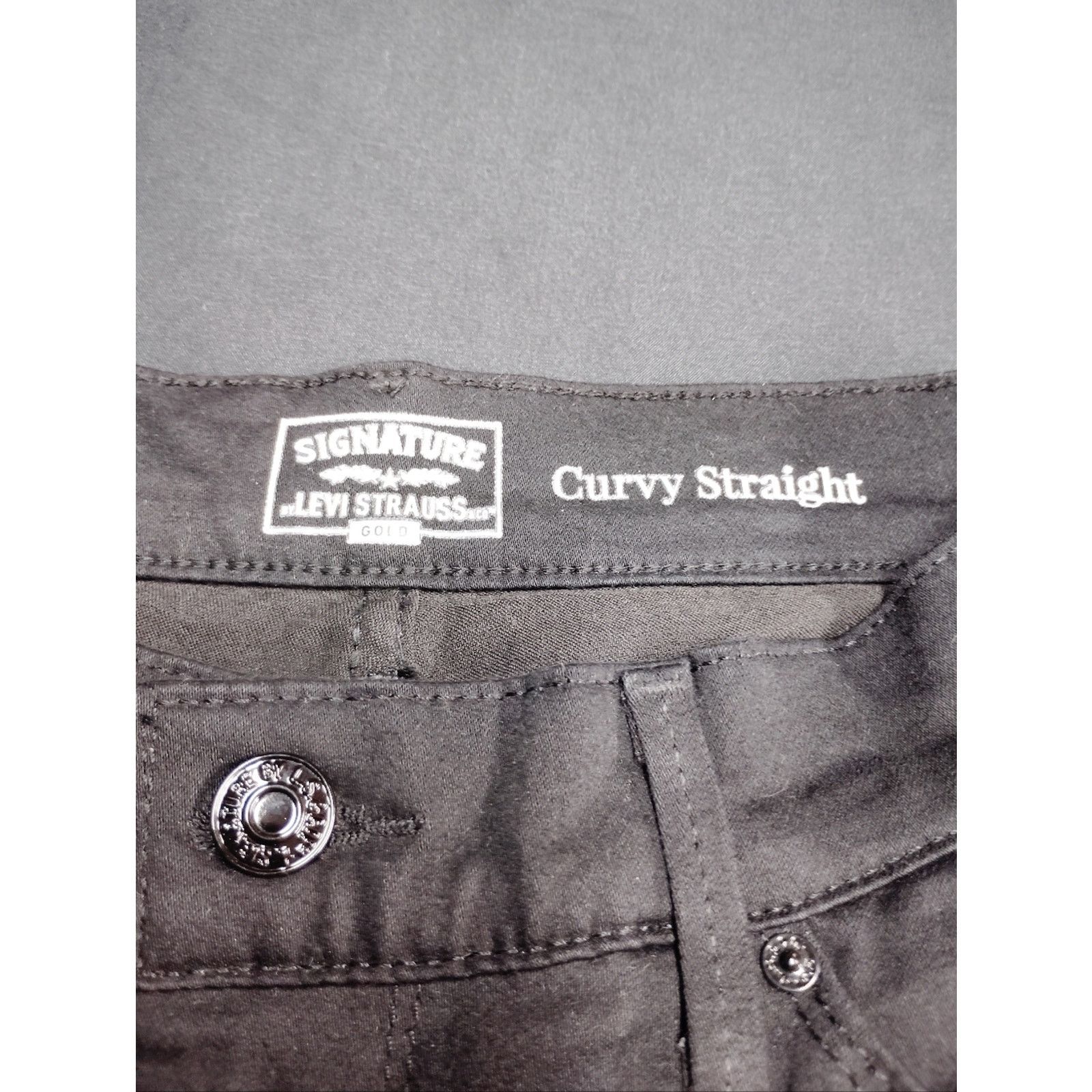 Levi's Signature by Levi Strauss Black Curvy Straight Pants Size 26" / US 2 / IT 38 - 2 Thumbnail