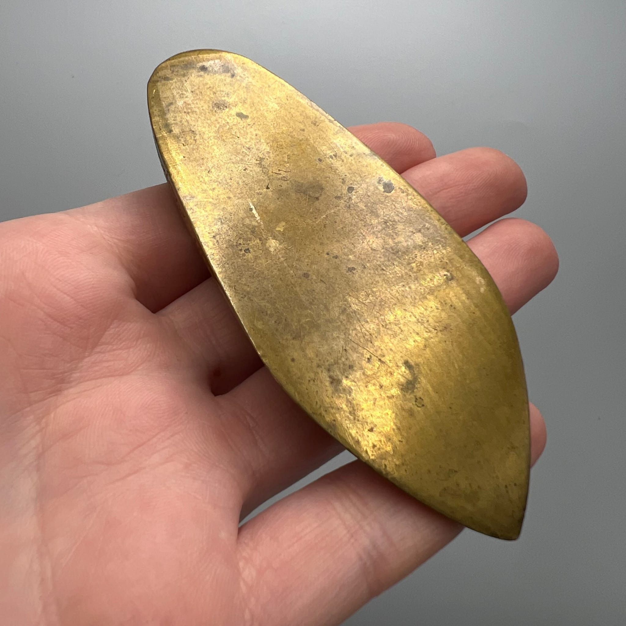 Vintage Vintage Shoe Ashtray Brass Golden Aladdin, Cone Size ONE SIZE - 6 Thumbnail
