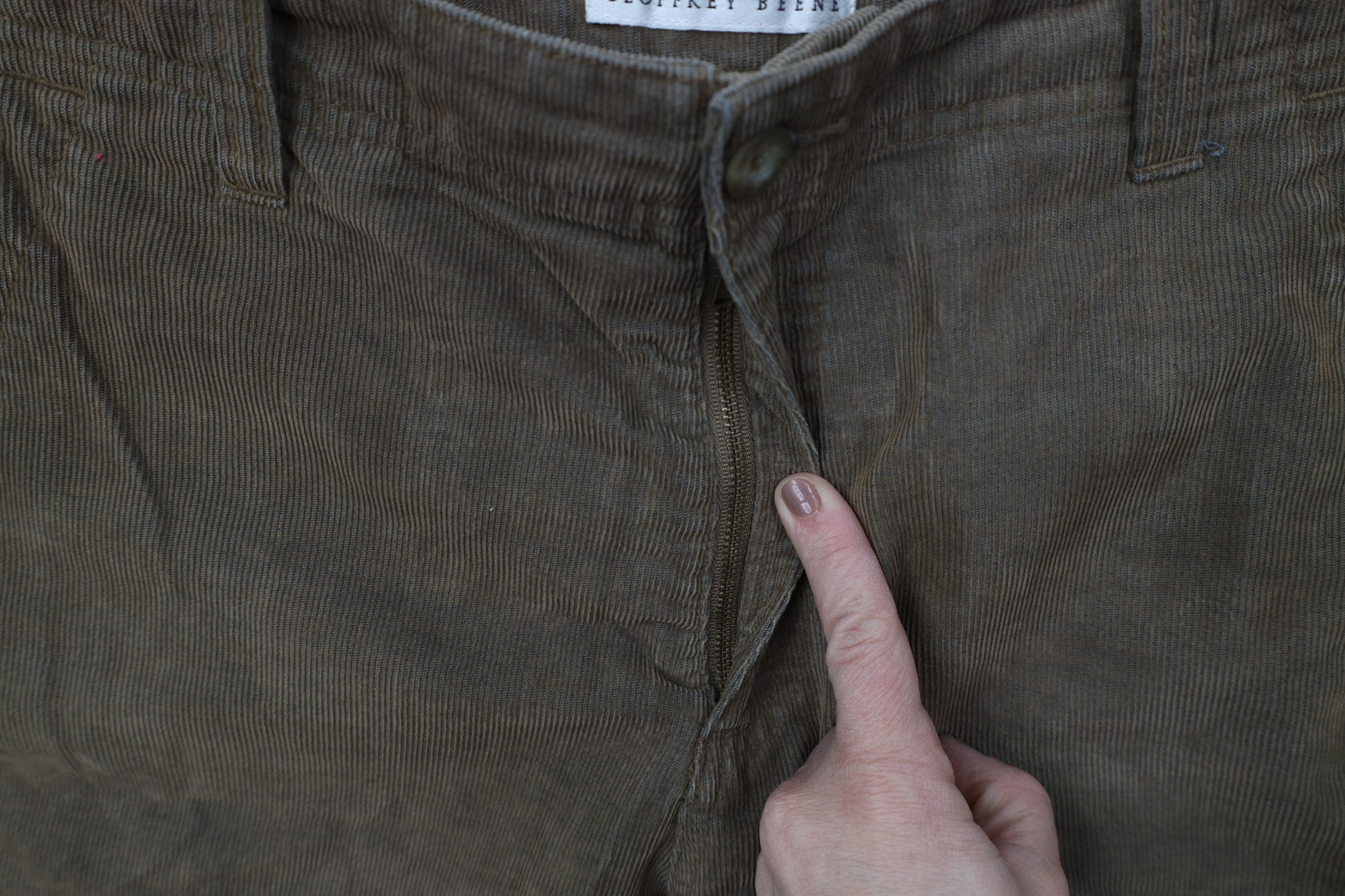 Vintage Vintage 90s Streetwear Wide Leg Corduroy Cargo Pants Beige Size US 34 / EU 50 - 6 Thumbnail