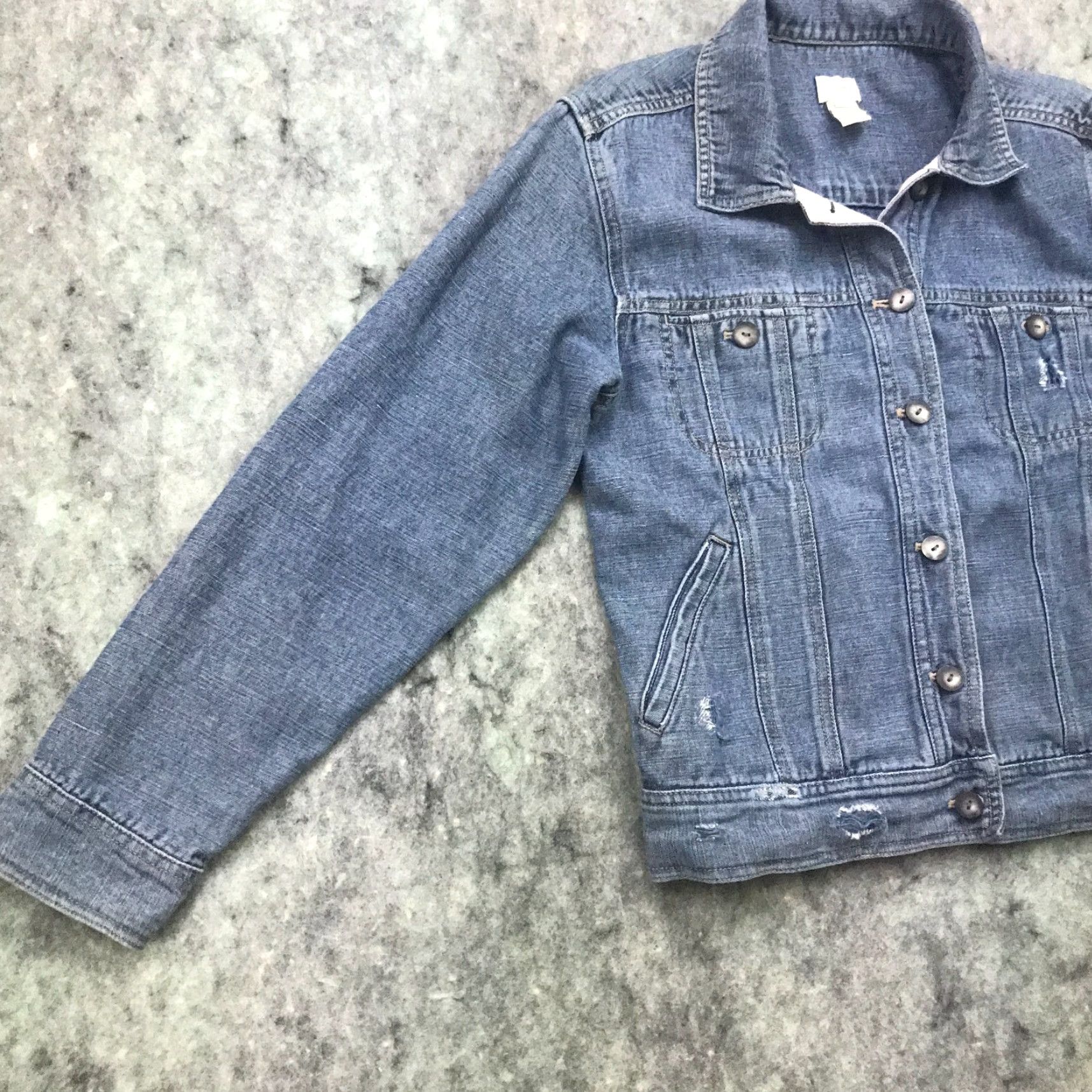J. Jill VINTAGE J. Jill Denim Jacket Womens Small Blue Distressed Button Down Classic Long Sleeve Size 28" / US 6 / IT 42 - 7 Thumbnail