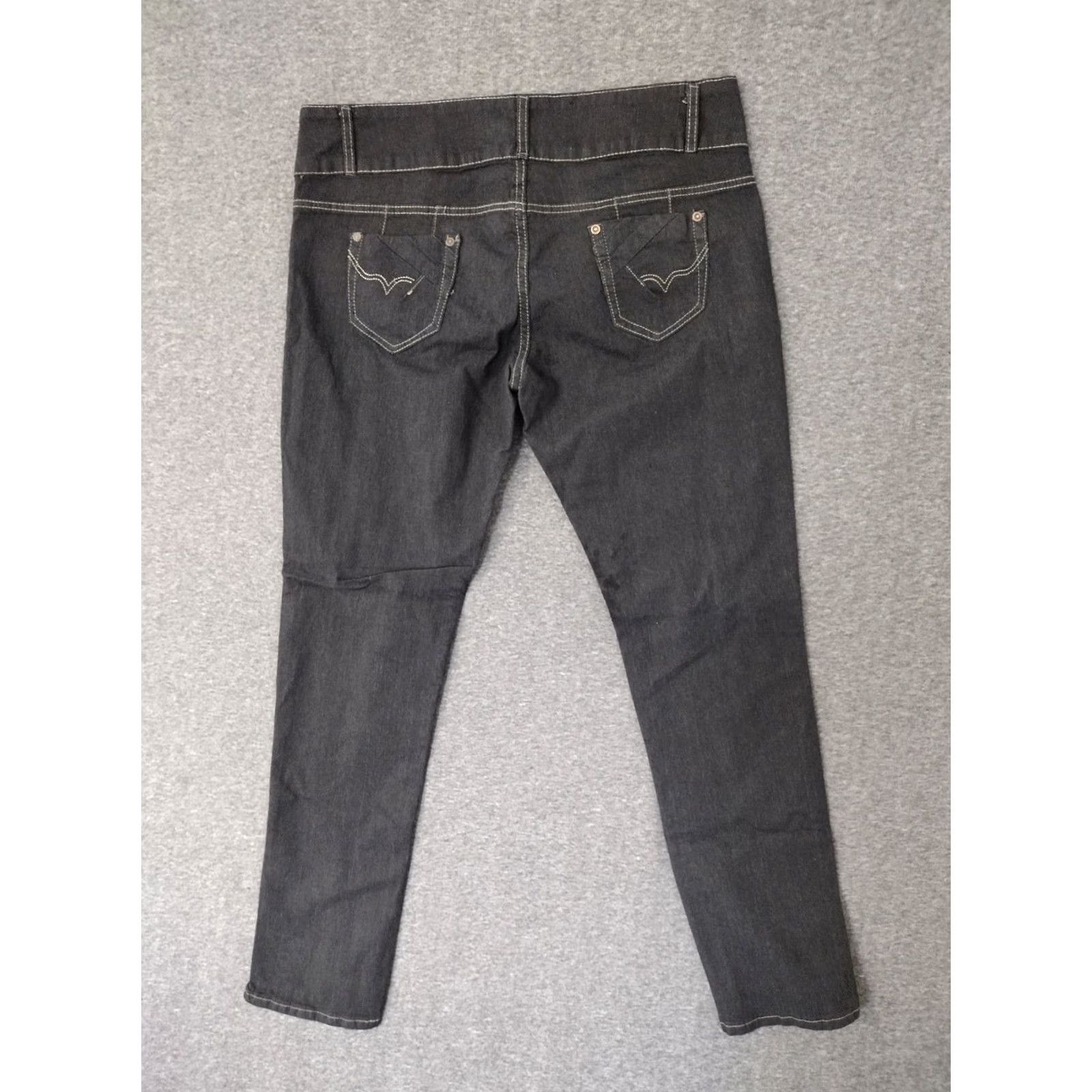 Vintage Unbranded Jeans Skinny 3 Button Closure Dark Wash Women's 21/22 Black Denim Cotton Blend Slim 90s Pattern 5-Pocket Inseam 30" Size 42" / US 20 - 2 Thumbnail