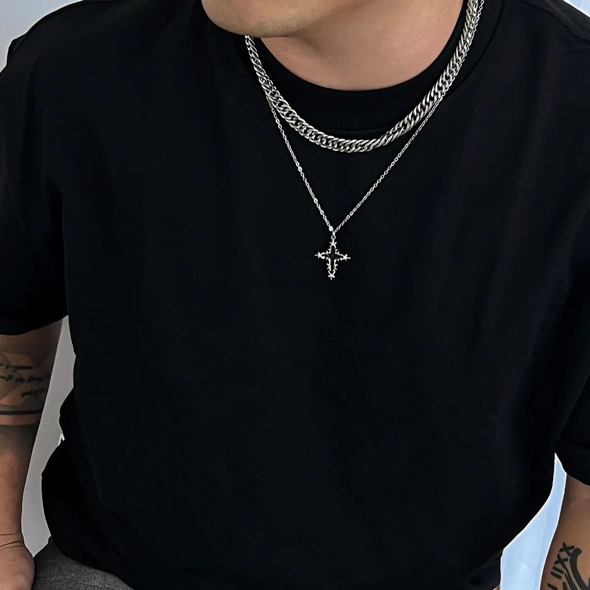 Vintage Minimalist Cross Alloy Pendant Necklace Size ONE SIZE - 2 Thumbnail