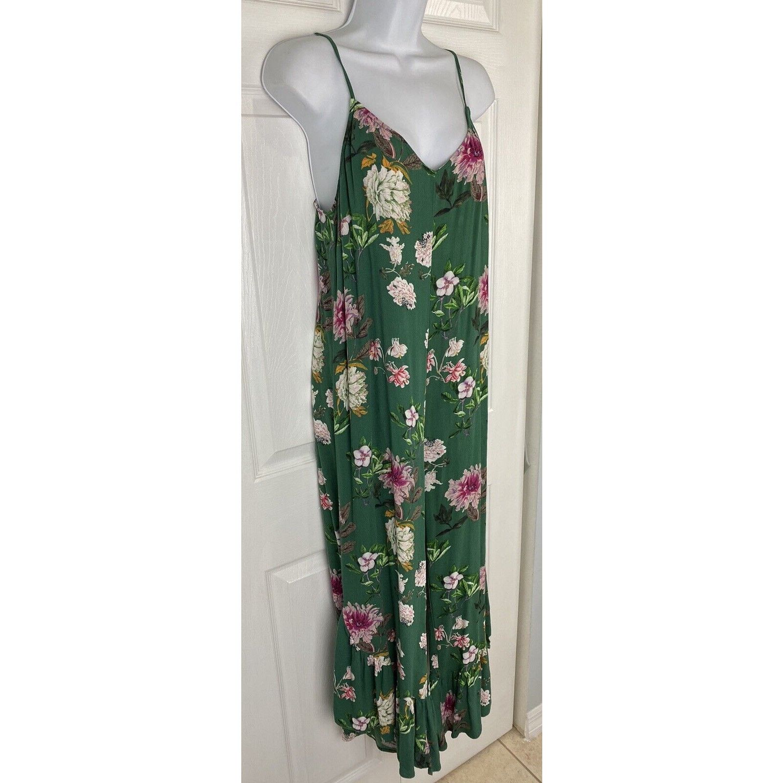 Other For The Republic Jumpsuit S Green Floral Tropical V Neck Size 29" - 4 Thumbnail