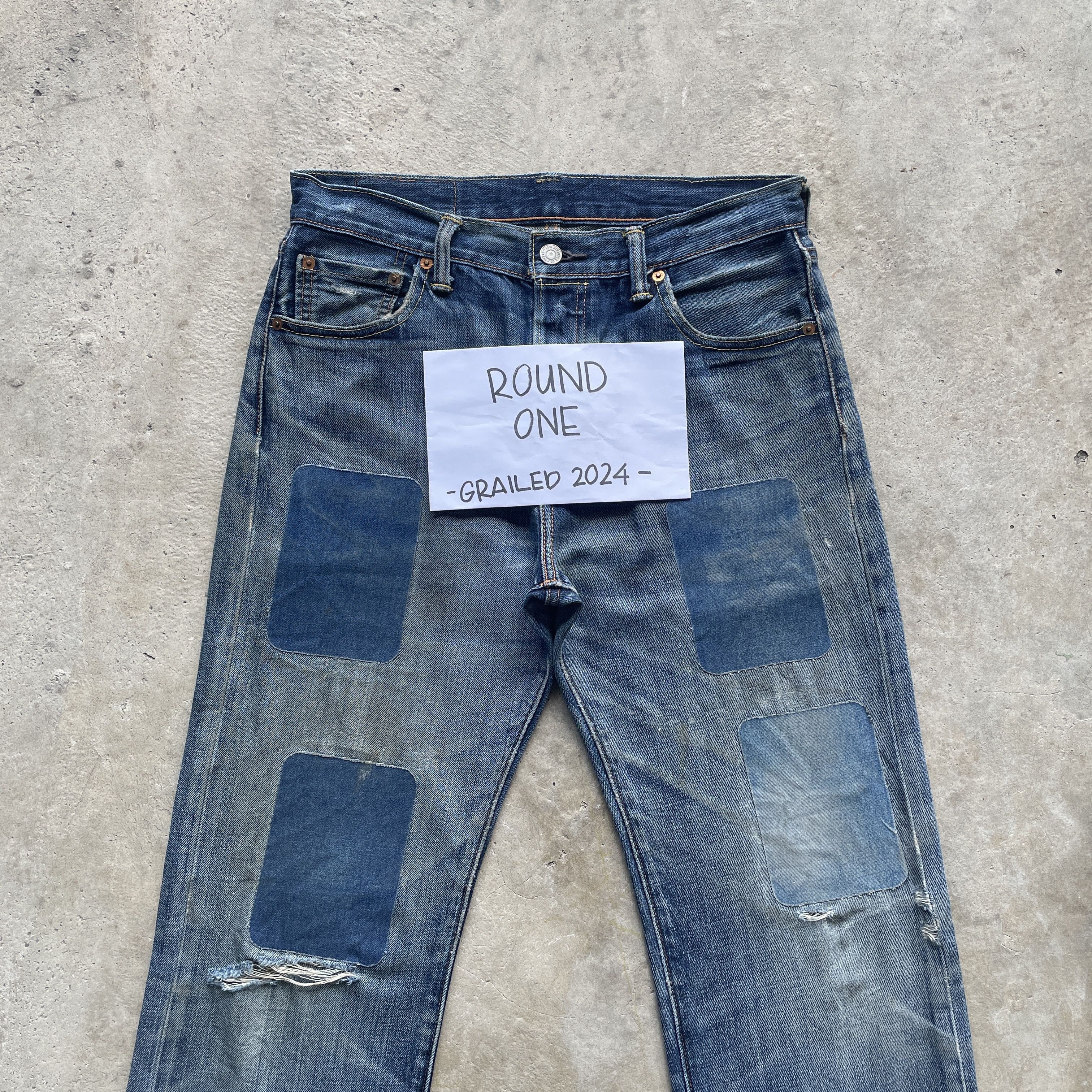Levi's LEVI’S 501 FLY BUTTON DENIM FADED DISTRESSED JEANS PANTS W31 Size US 31 - 3 Thumbnail