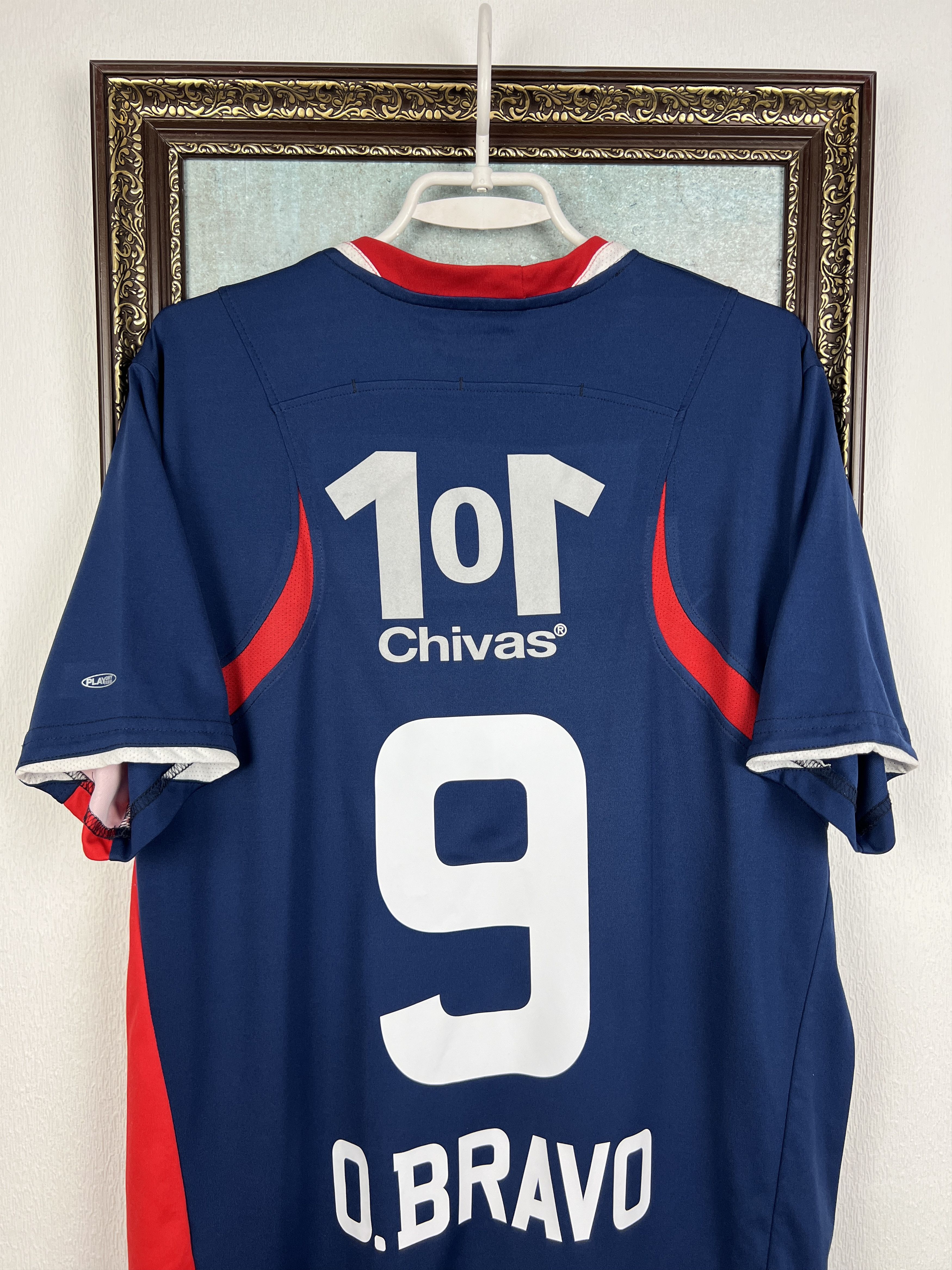 Reebok Chivas de Guadalajara football shirt Soccer #9 Bravo Jersey Size US L / EU 52-54 / 3 - 9 Thumbnail