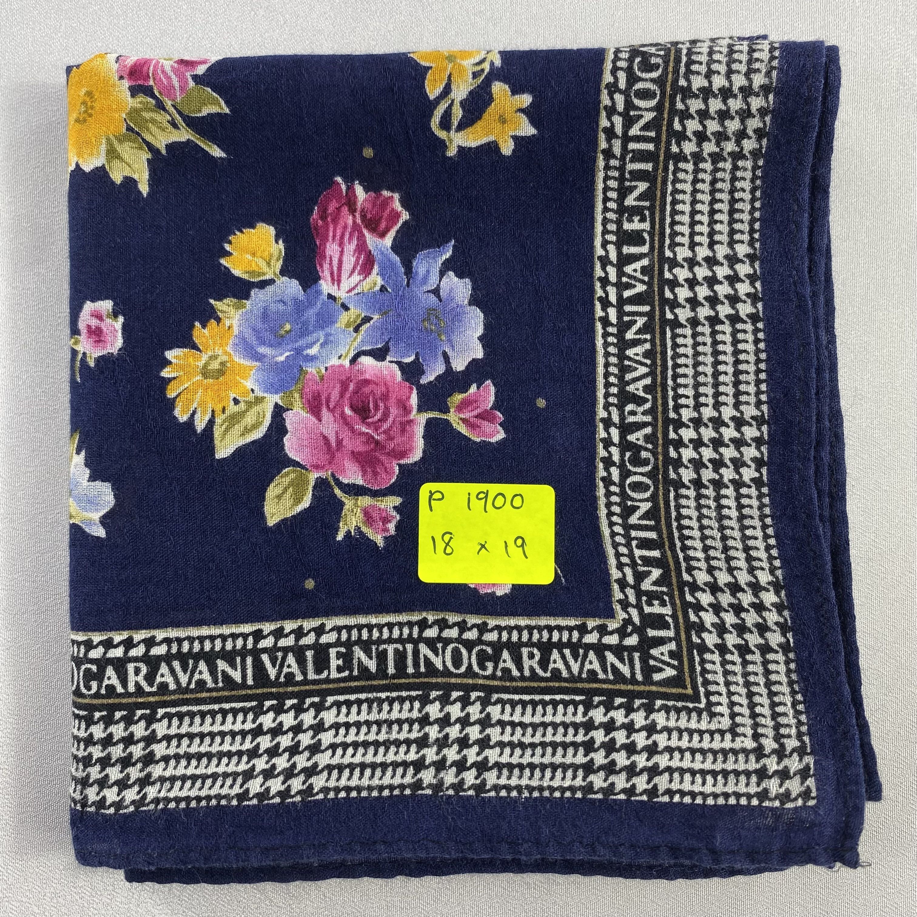 Valentino × Vintage Valentino Garavani Bandana/ Handkerchief / Neckerchief-P1900 Size ONE SIZE - 5 Thumbnail