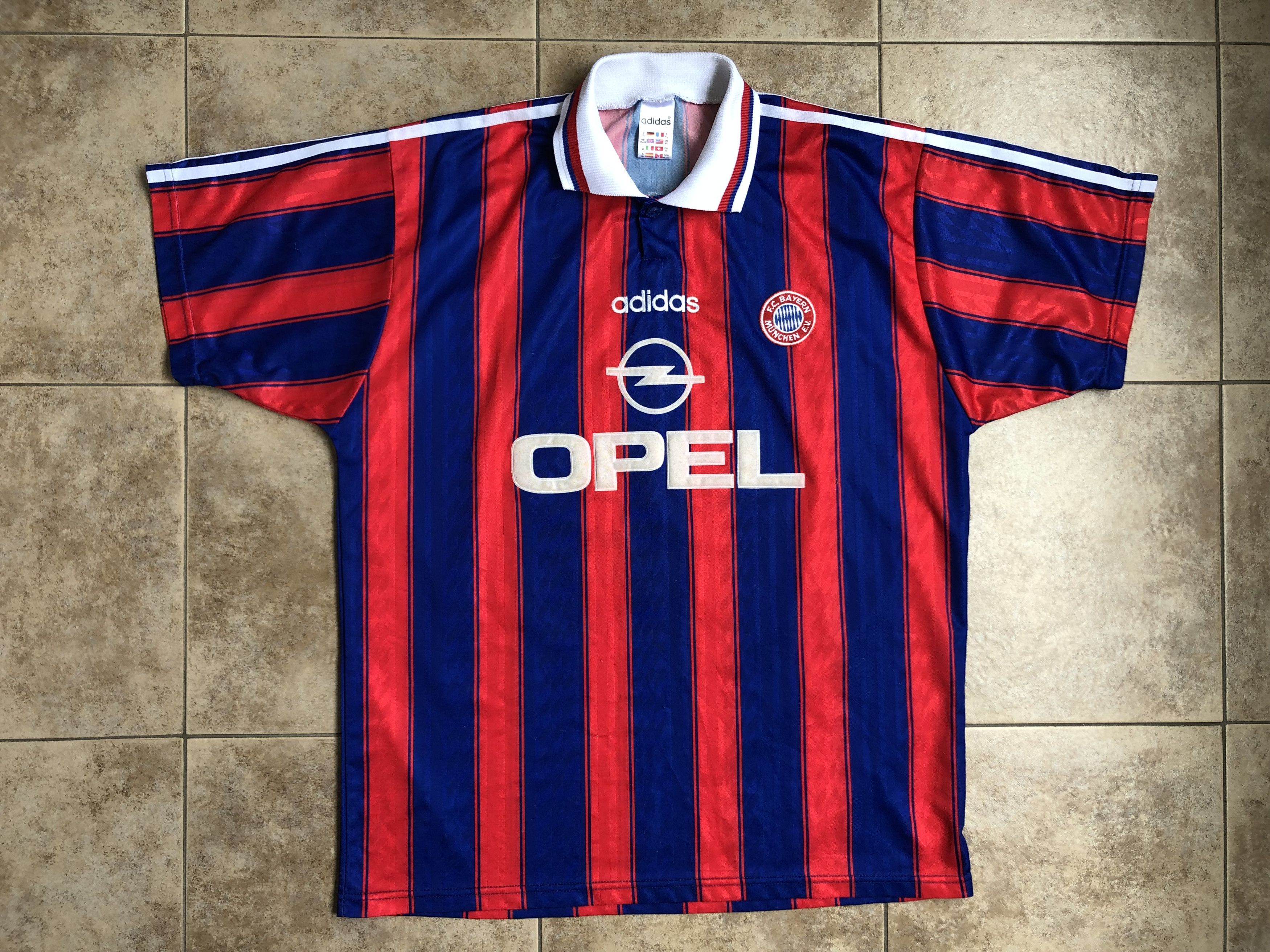 Adidas Bayern Munich Home football shirt 1995-1997 #18 Klinsmann Size US XL / EU 56 / 4 - 1 Thumbnail