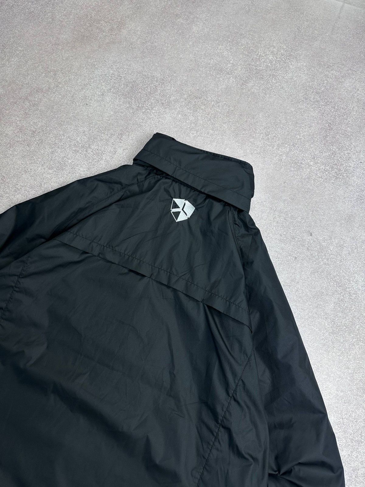 Nike Vintage NWT Nike Manchester United Y2K Nylon Jacket Rare XL Size US XL / EU 56 / 4 - 9 Thumbnail