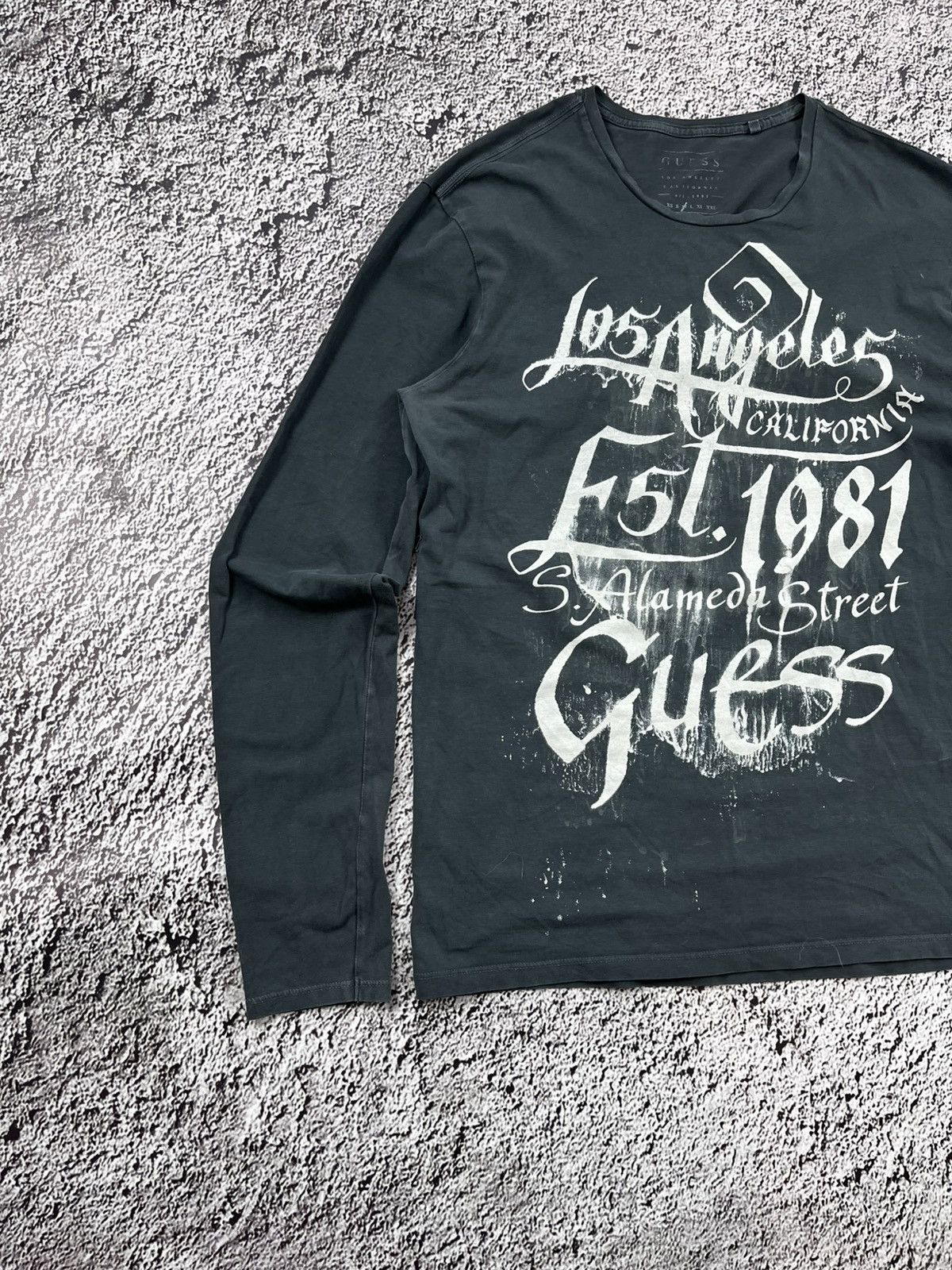 Guess Vintage Y2K Guess Big Logo Long Sleeve T-Shirt Streetwear Size US M / EU 48-50 / 2 - 2 Thumbnail