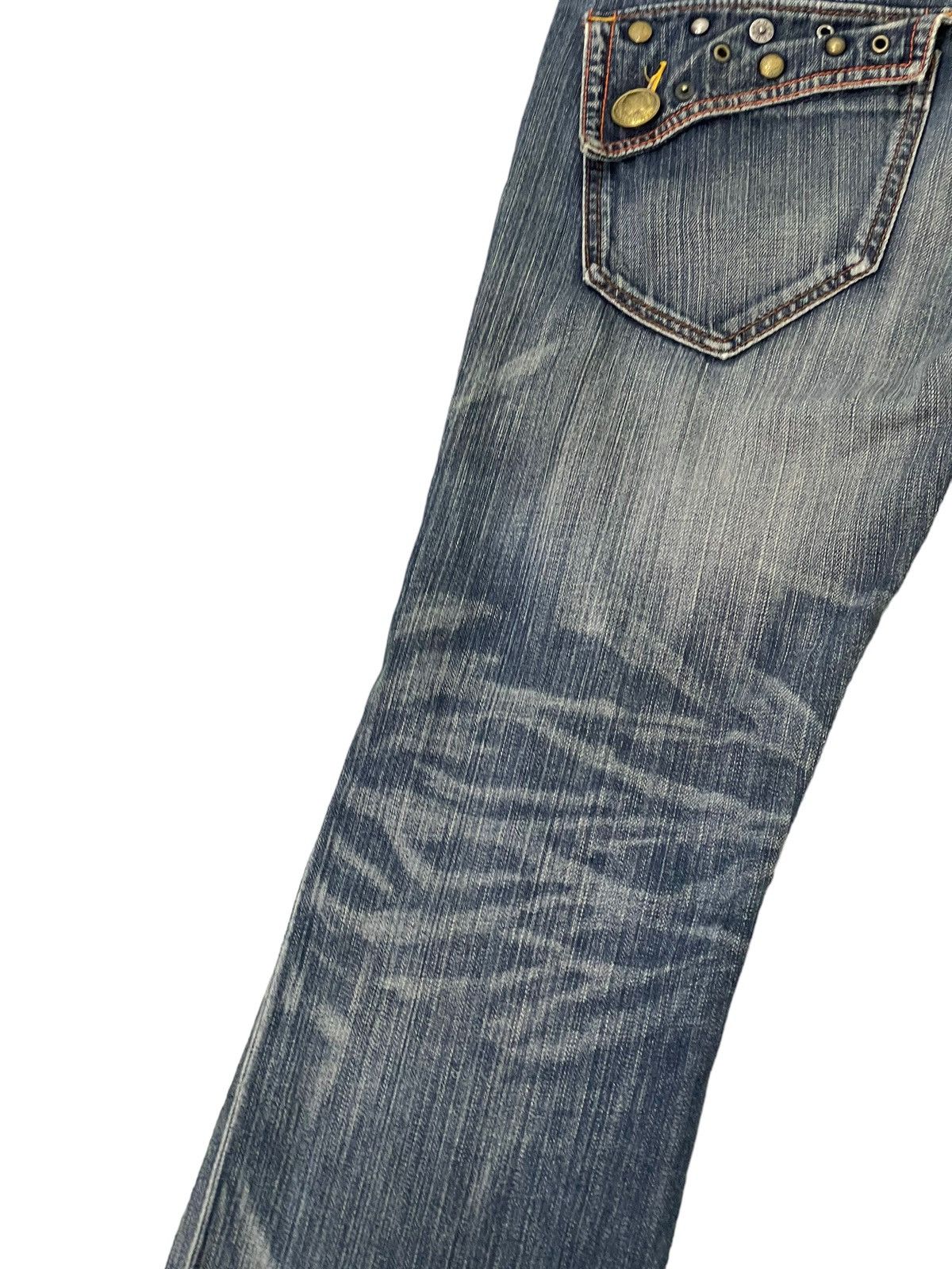 Japanese Brand Flare Jeans Rush Hour Faded Distress Boot Cut 8🟦4 Size US 33 - 16 Thumbnail