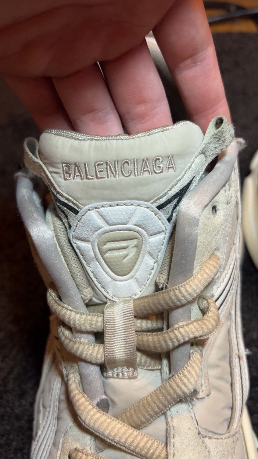 Balenciaga Balenciaga Runner Beige Size US 12 / EU 45 - 10 Thumbnail