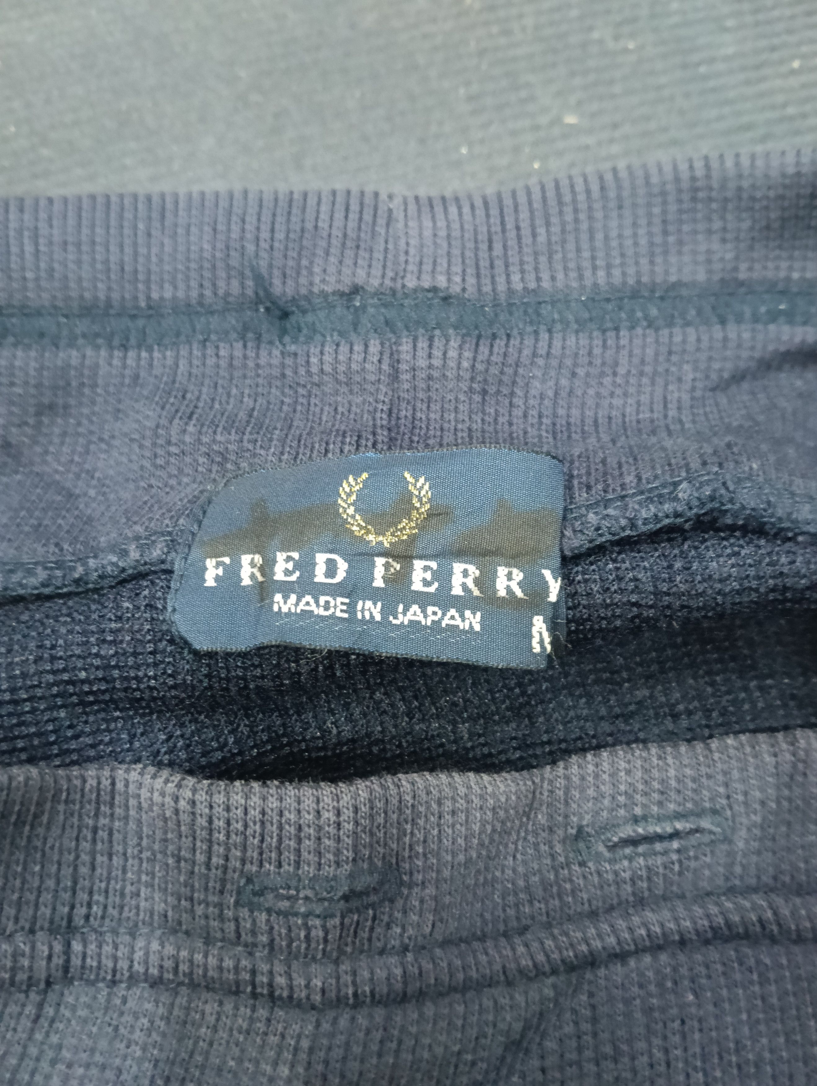 Fred Perry Vintage Fred Perry Like Sweatshirt Size US XL / EU 56 / 4 - 5 Thumbnail