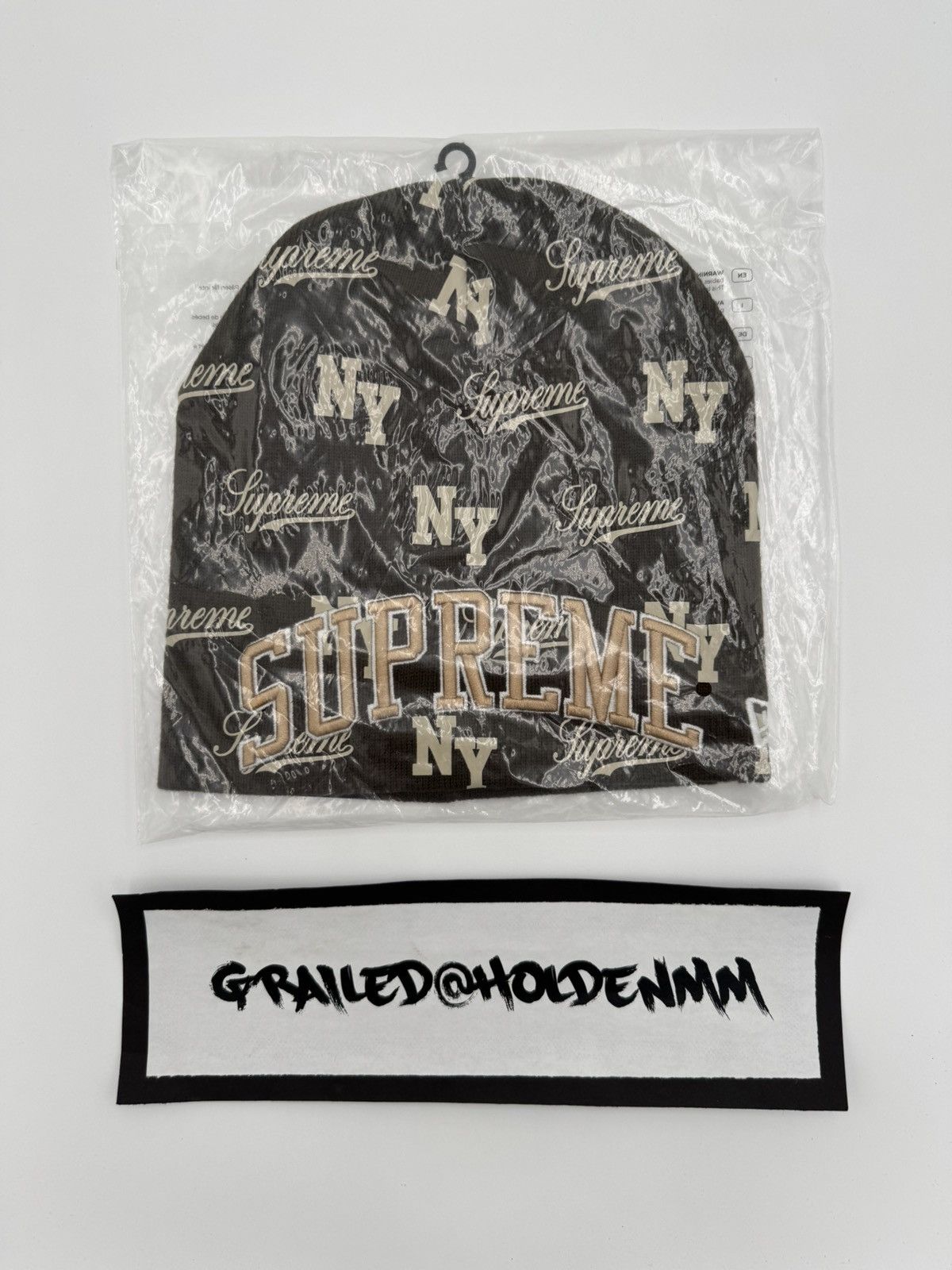 New Era × Supreme Supreme New Era Monogram Beanie Brown Size ONE SIZE - 14 Thumbnail