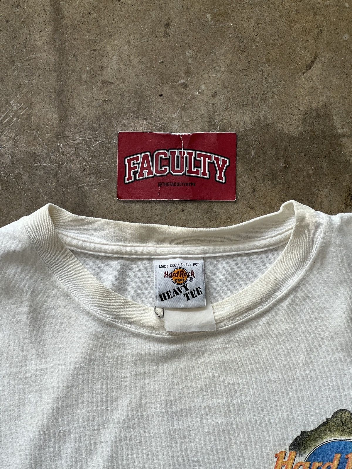 Hard Rock Cafe × Vintage Vintage Hard Rock San Antonio Alamo Heavy Tee XL Size US XL / EU 56 / 4 - 3 Thumbnail