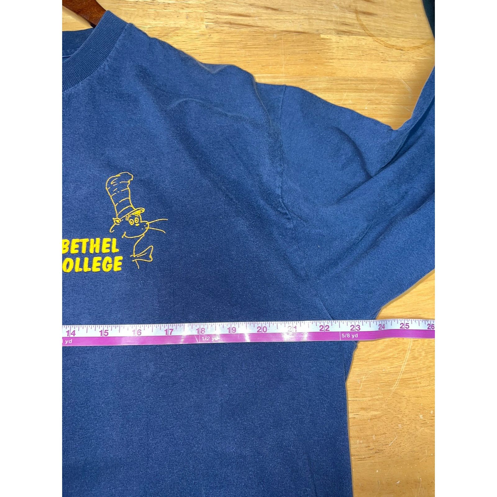 Hanes Vintage Cat In The Hat College Shirt Ave East Bethel 90s XL Size US XL / EU 56 / 4 - 9 Thumbnail