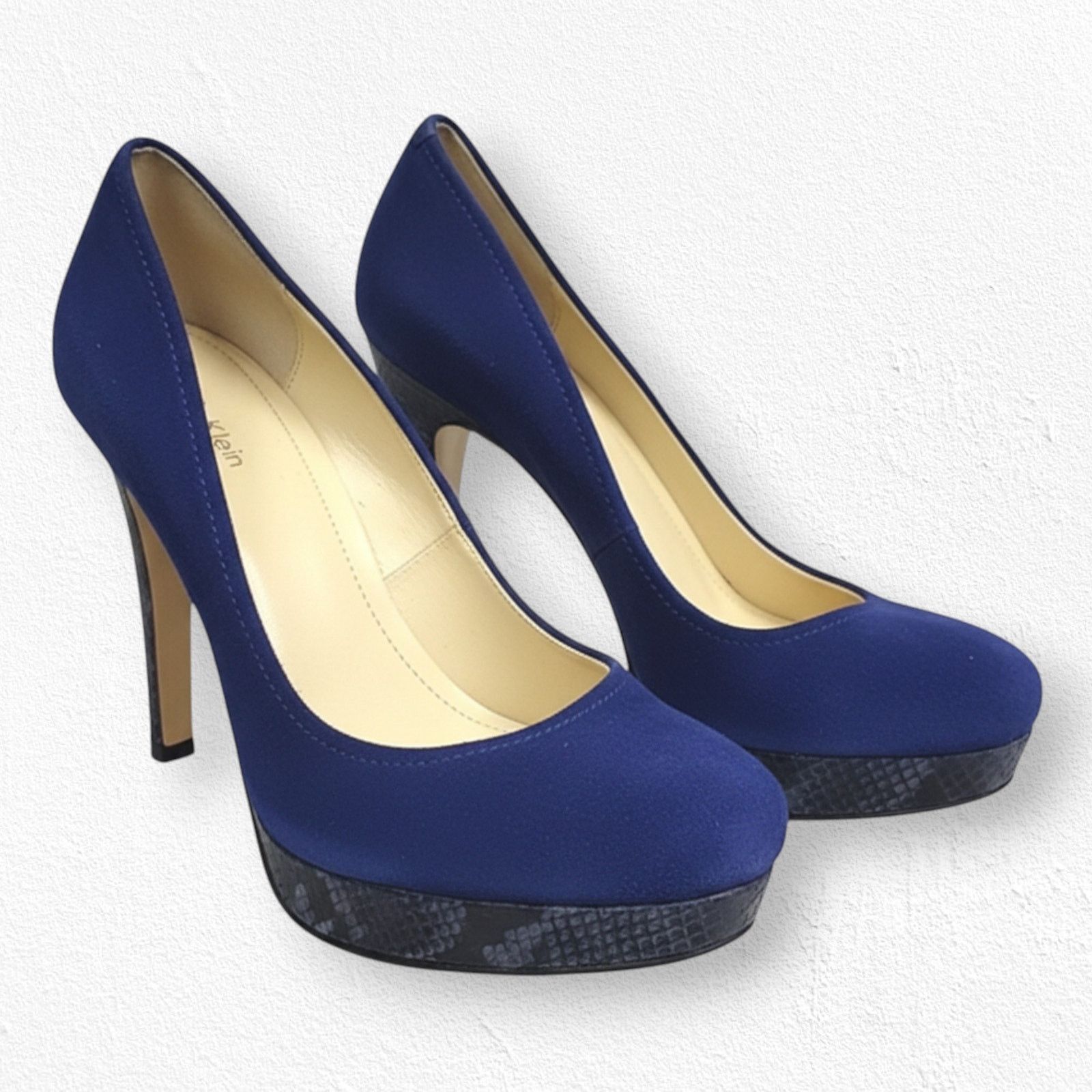 Calvin Klein Calvin Klein Blue Suede Snakeskin Heels Size 8.5 Size US 8.5 / IT 38.5 - 1 Thumbnail