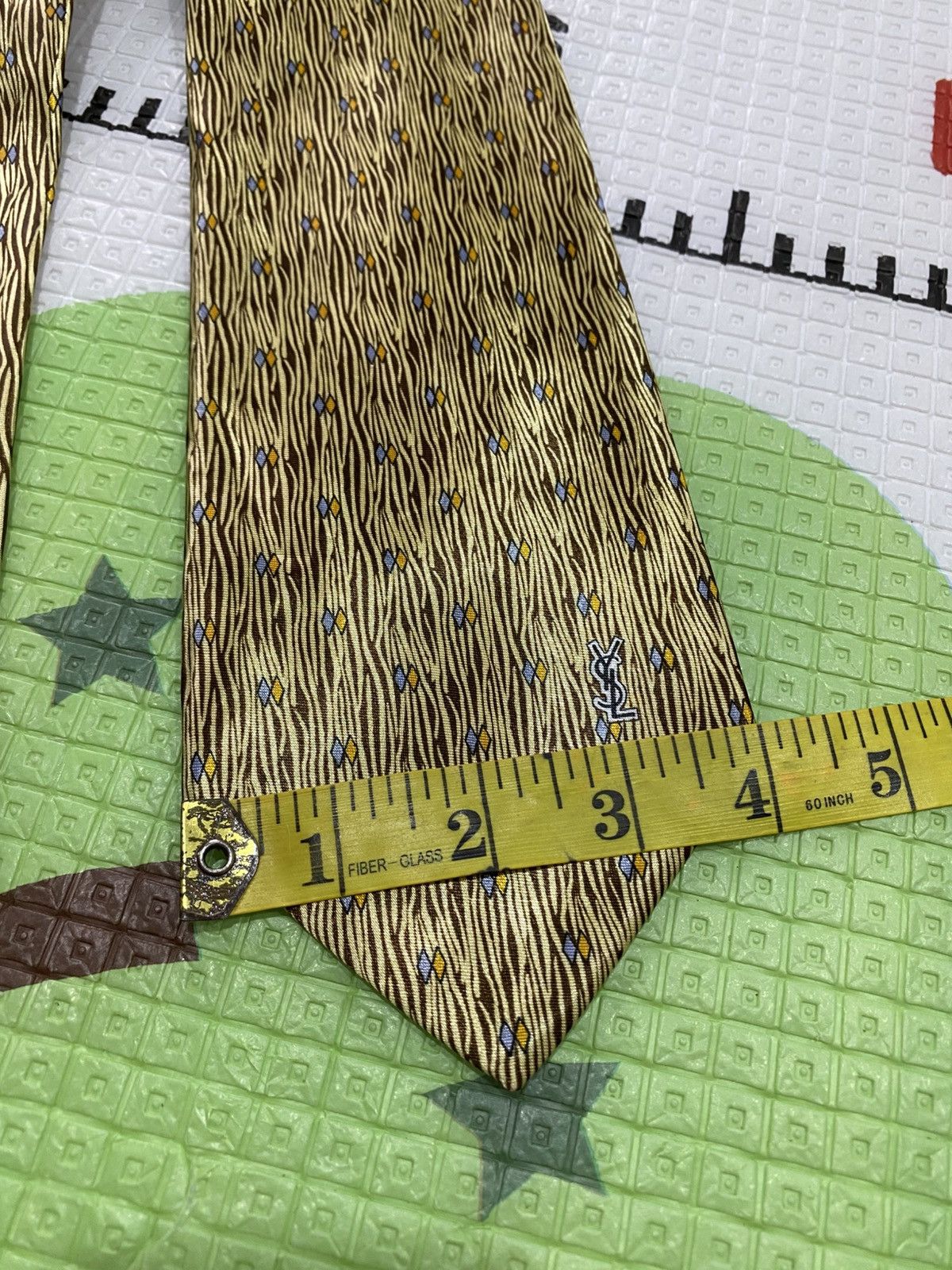 Yves Saint Laurent Vintage YSL Paris Abstract Silk Tie Made In Italy Size ONE SIZE - 9 Thumbnail