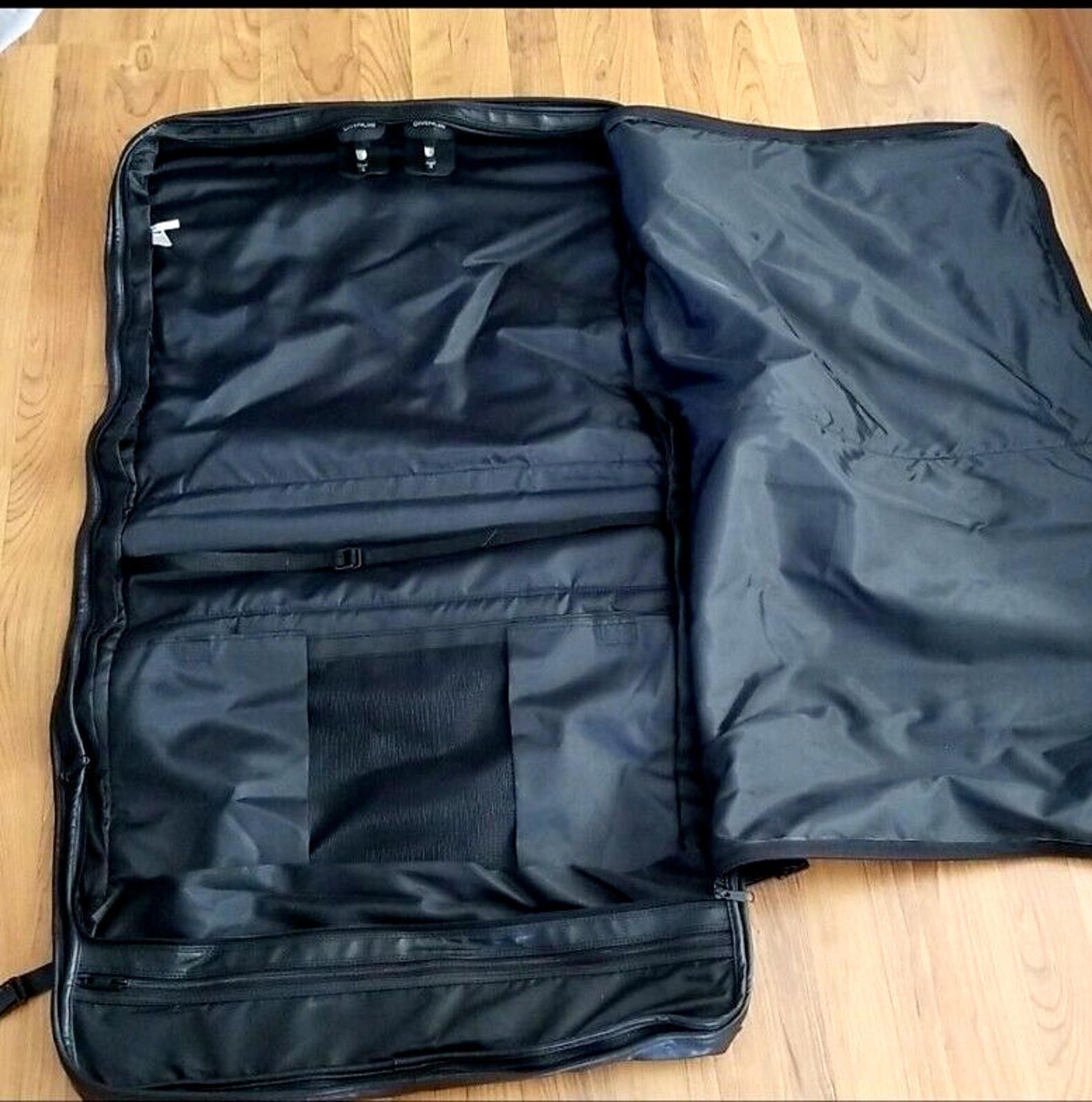 Givenchy Givenchy Paris Garment Leather Travel Luggage Bag Black Size ONE SIZE - 2 Thumbnail