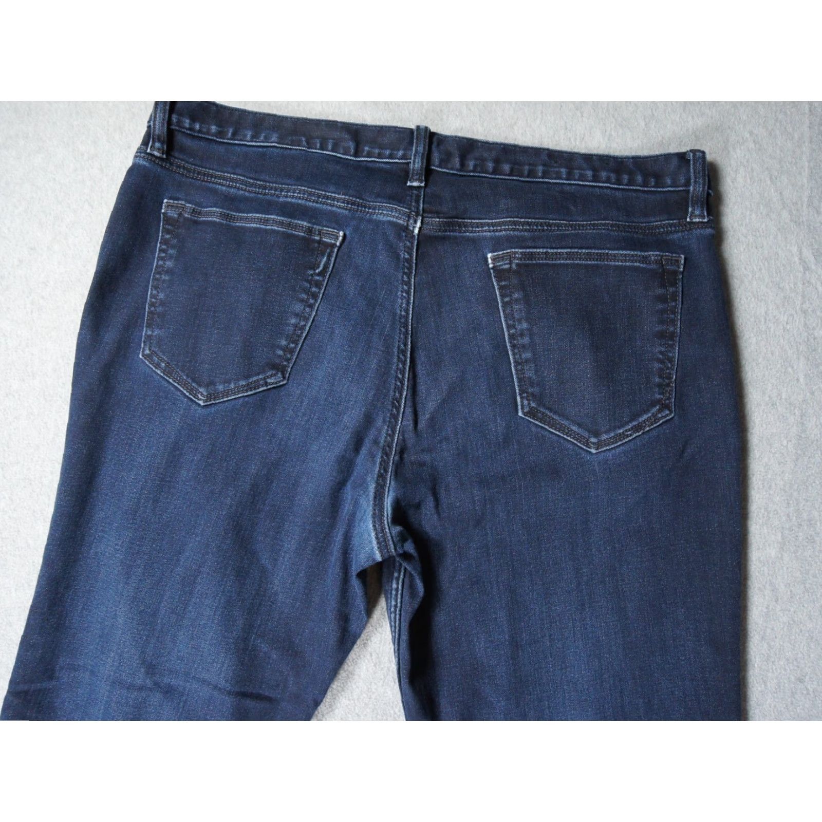 Banana Republic Banana Republic Jeans Mens 36x31 Blue Denim Slim Fit Traveler Stretch 5-Pocket Design Cotton Blend Vintage No Size US 36 / EU 52 - 6 Thumbnail