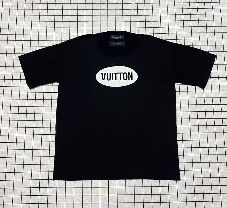 Louis Vuitton LOUIS VUITTON Knitted short sleeve 2501-Nextarrow Size US XL / EU 56 / 4 - 1 Thumbnail