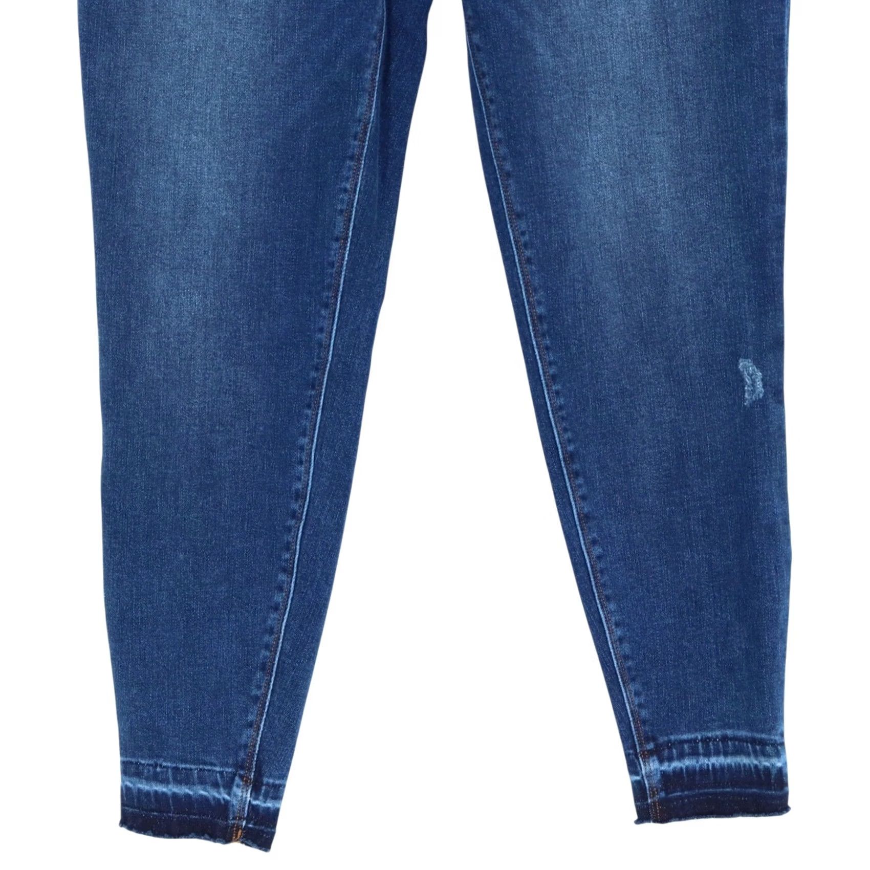 Spanx SPANX Jeans Distressed Skinny Jeans Size XL Blue Medium Wash Denim Pull On Jeggings Women Size 40" / US 18 - 6 Thumbnail