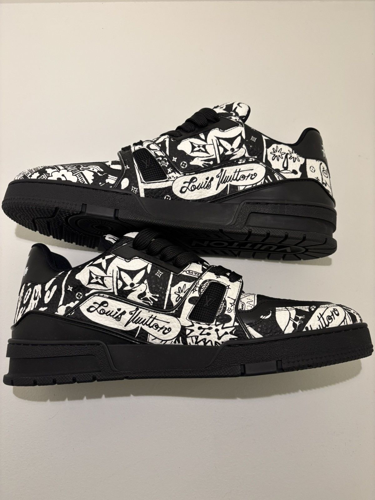Louis Vuitton Louis Vuitton Black Comic Motif Trainers Size US 10 / EU 43 - 3 Thumbnail