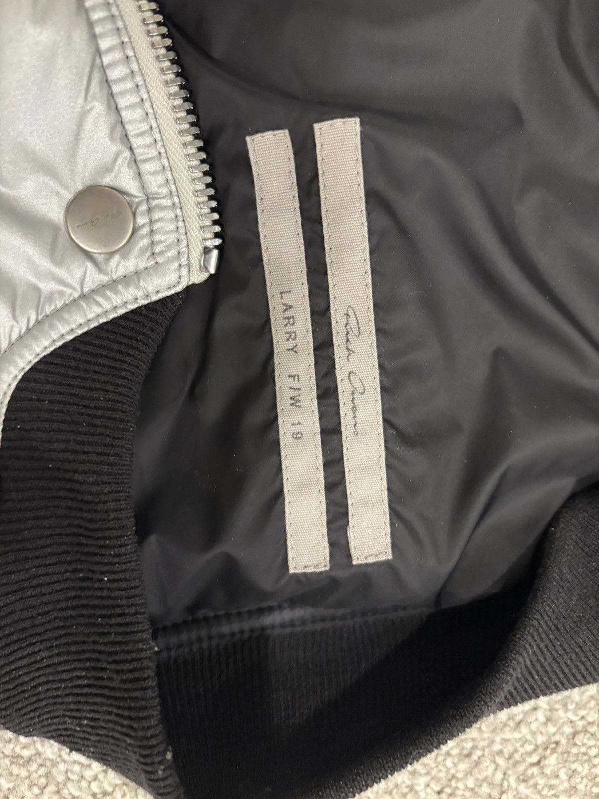 Rick Owens Rick Owens Flight Bomber Black/Silver Larry F/W 19 Size US S / EU 44-46 / 1 - 3 Thumbnail