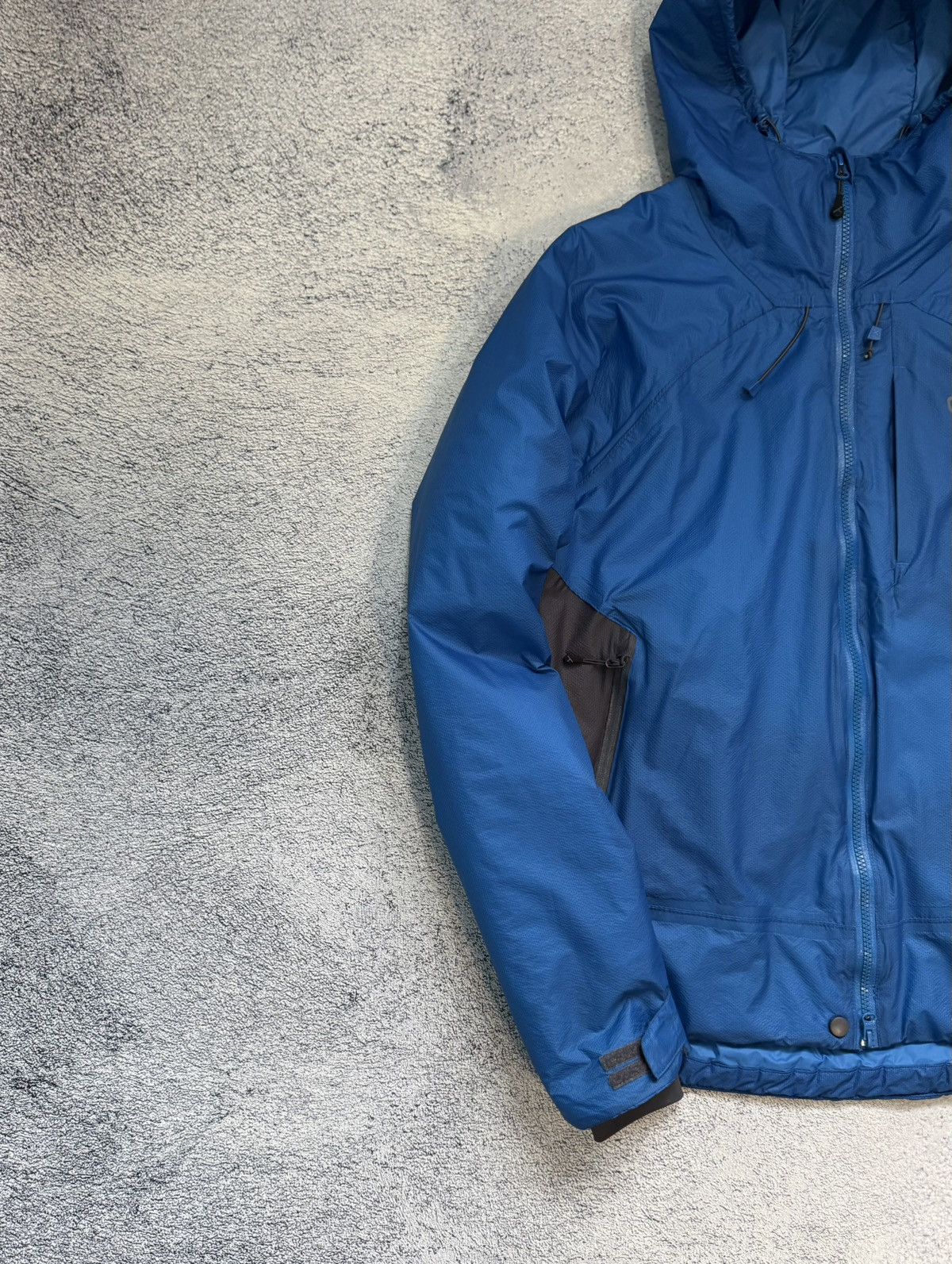 Other UK Men OEX Insulated Outdoor Jacket M Hiking Shell UK Blue Size US M / EU 48-50 / 2 - 5 Thumbnail
