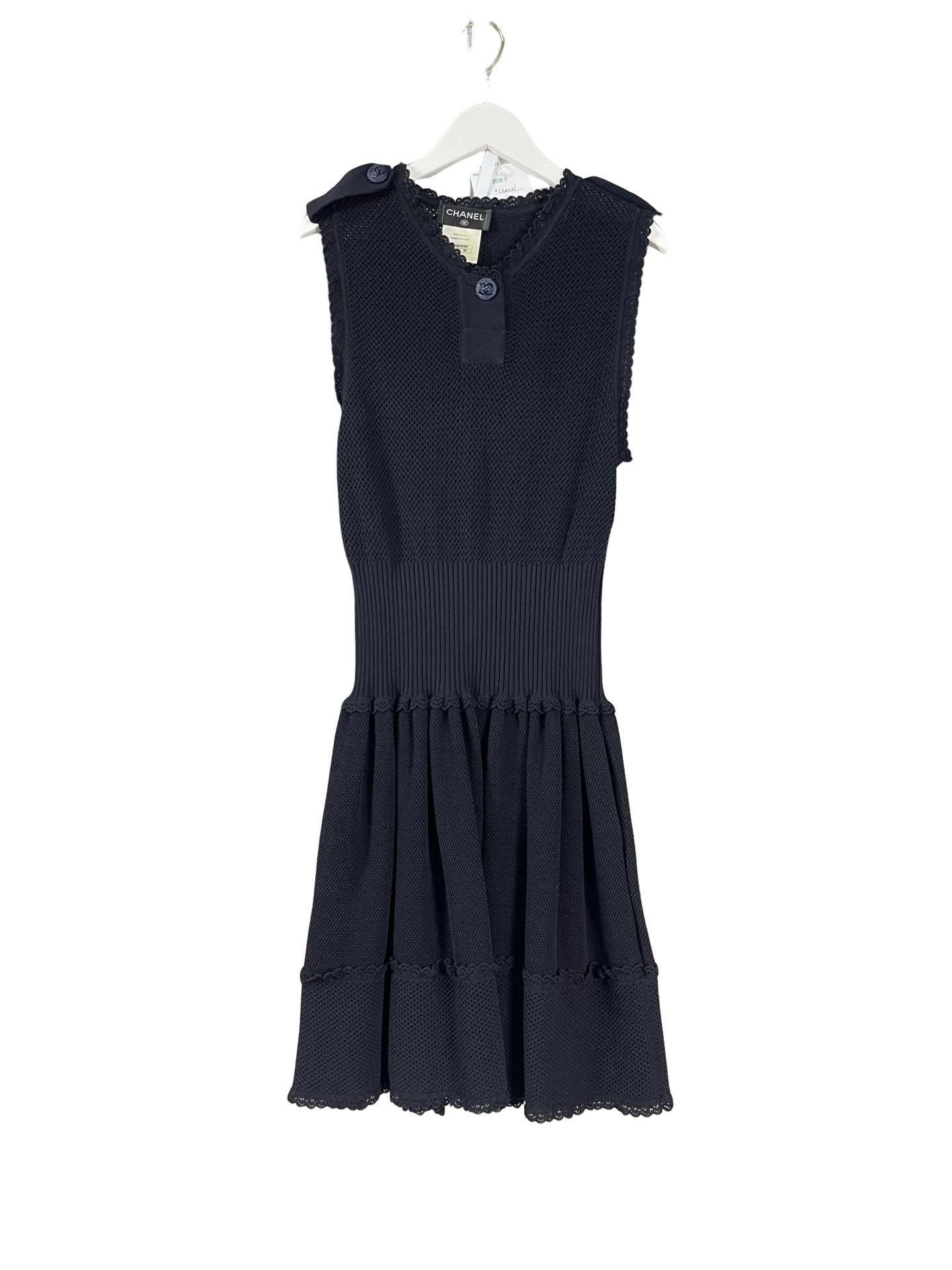 Chanel Chanel Black Knit Sleeveless Dress Size 36 Size XS / US 0-2 / IT 36-38 - 1 Thumbnail