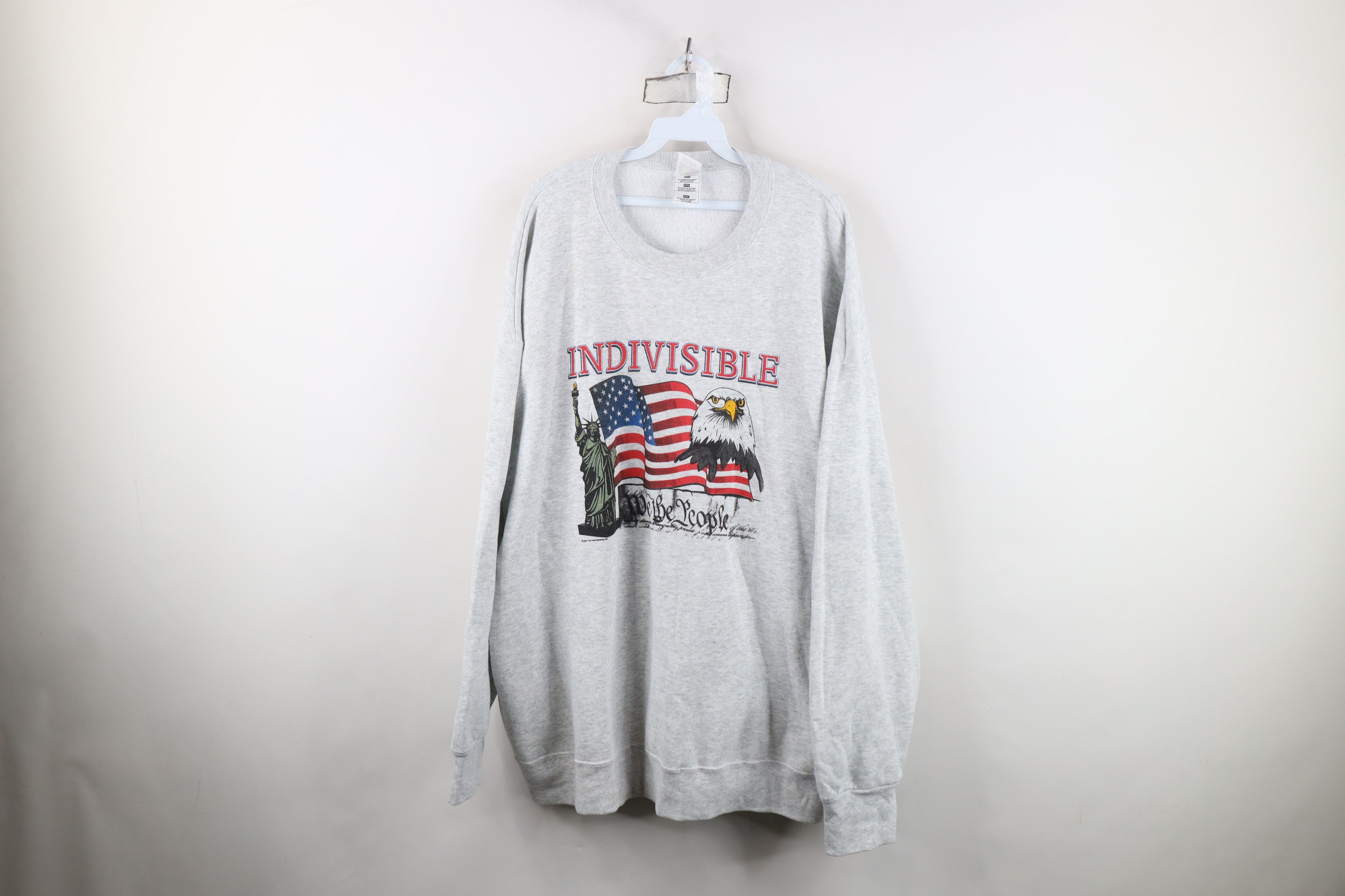 Vintage Vintage Y2K 2001 Indivisible Statue of Liberty Sweatshirt Size US XXL / EU 58 / 5 - 1 Thumbnail